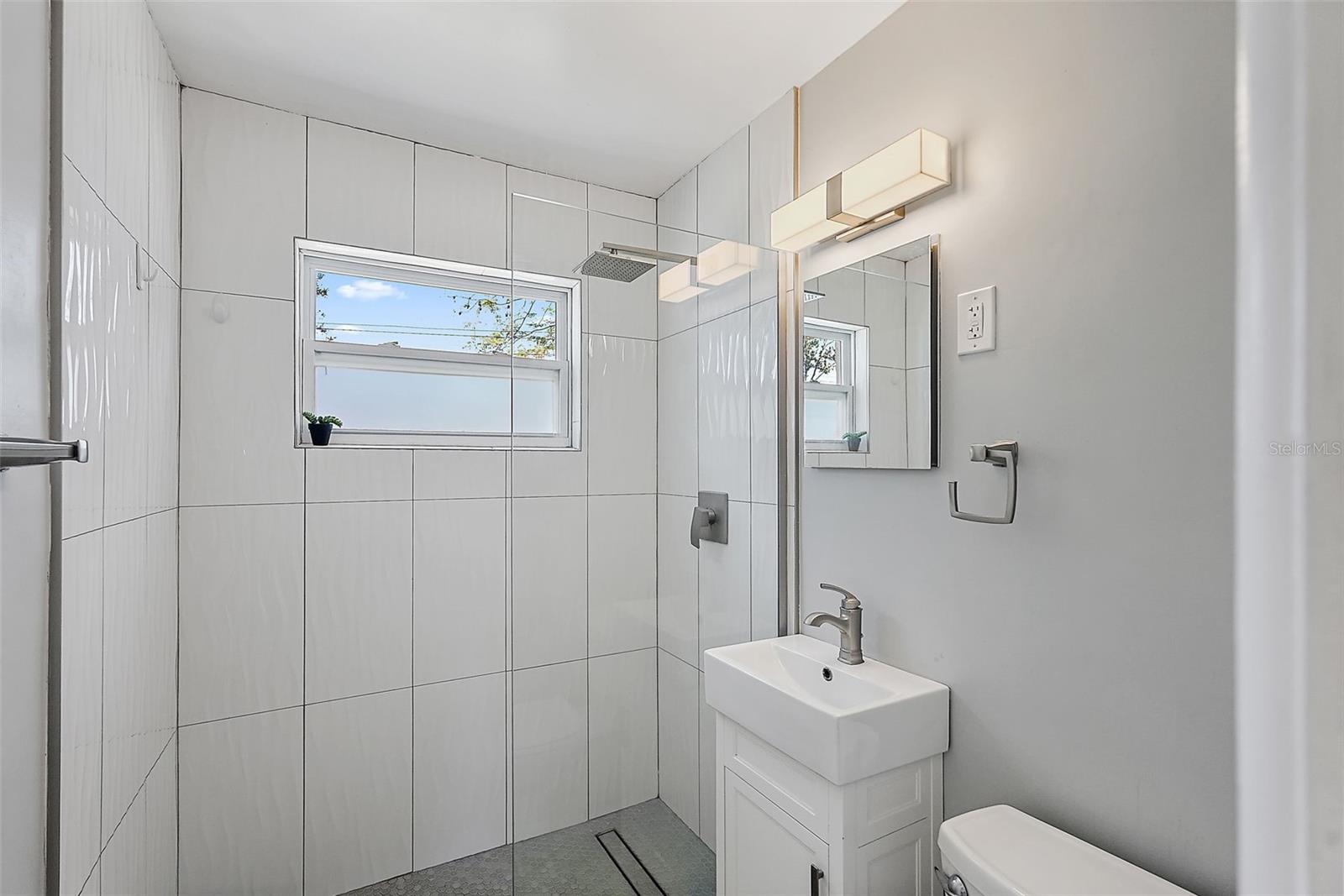 9578 88TH WAY, SEMINOLE, FL, 33777