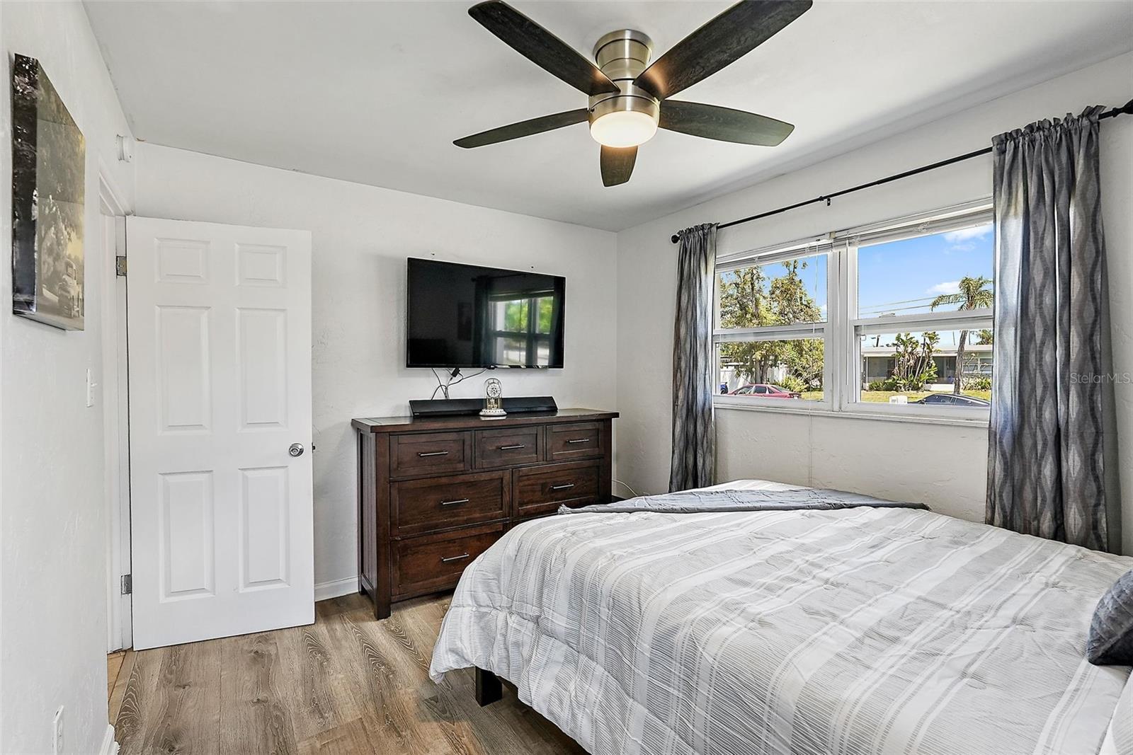 9578 88TH WAY, SEMINOLE, FL, 33777