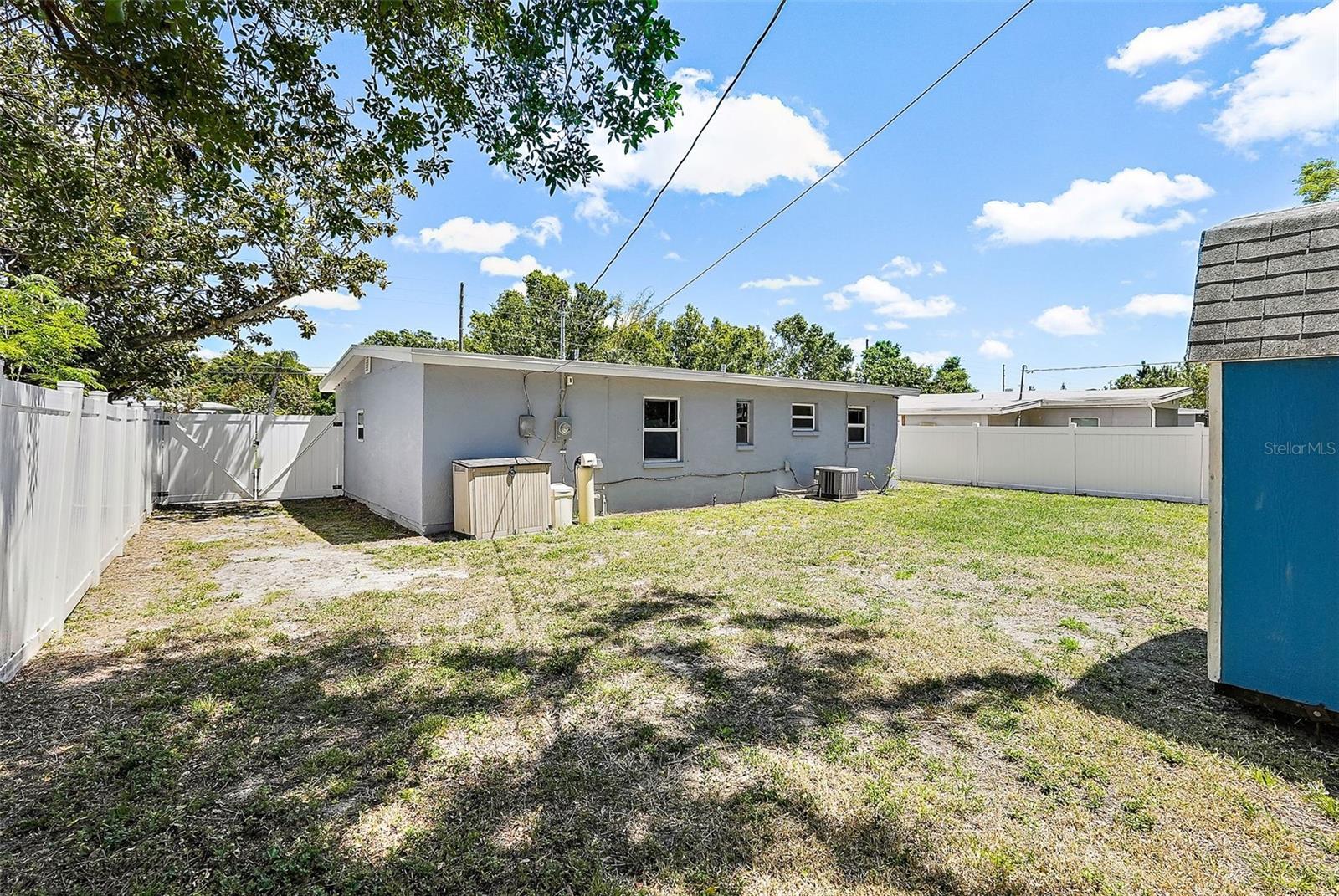 9578 88TH WAY, SEMINOLE, FL, 33777