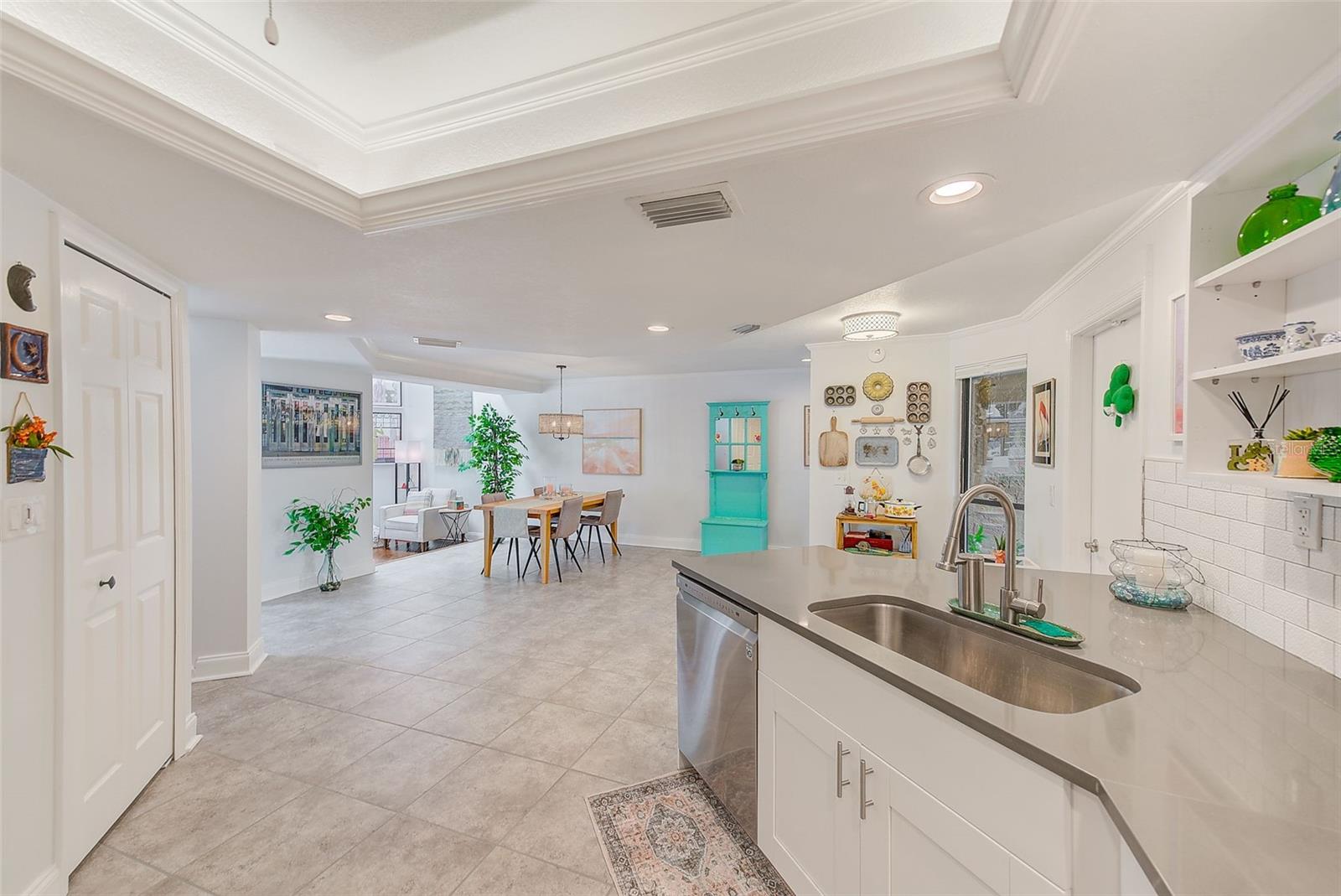 4212 MILL VALLEY CT, TAMPA, FL, 33618