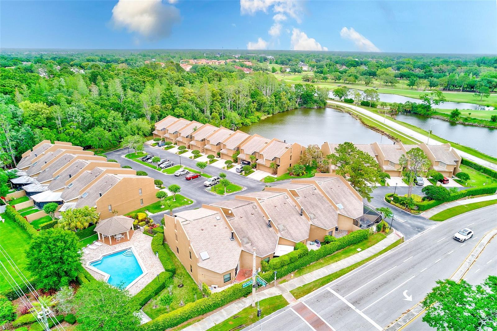 4212 MILL VALLEY CT, TAMPA, FL, 33618