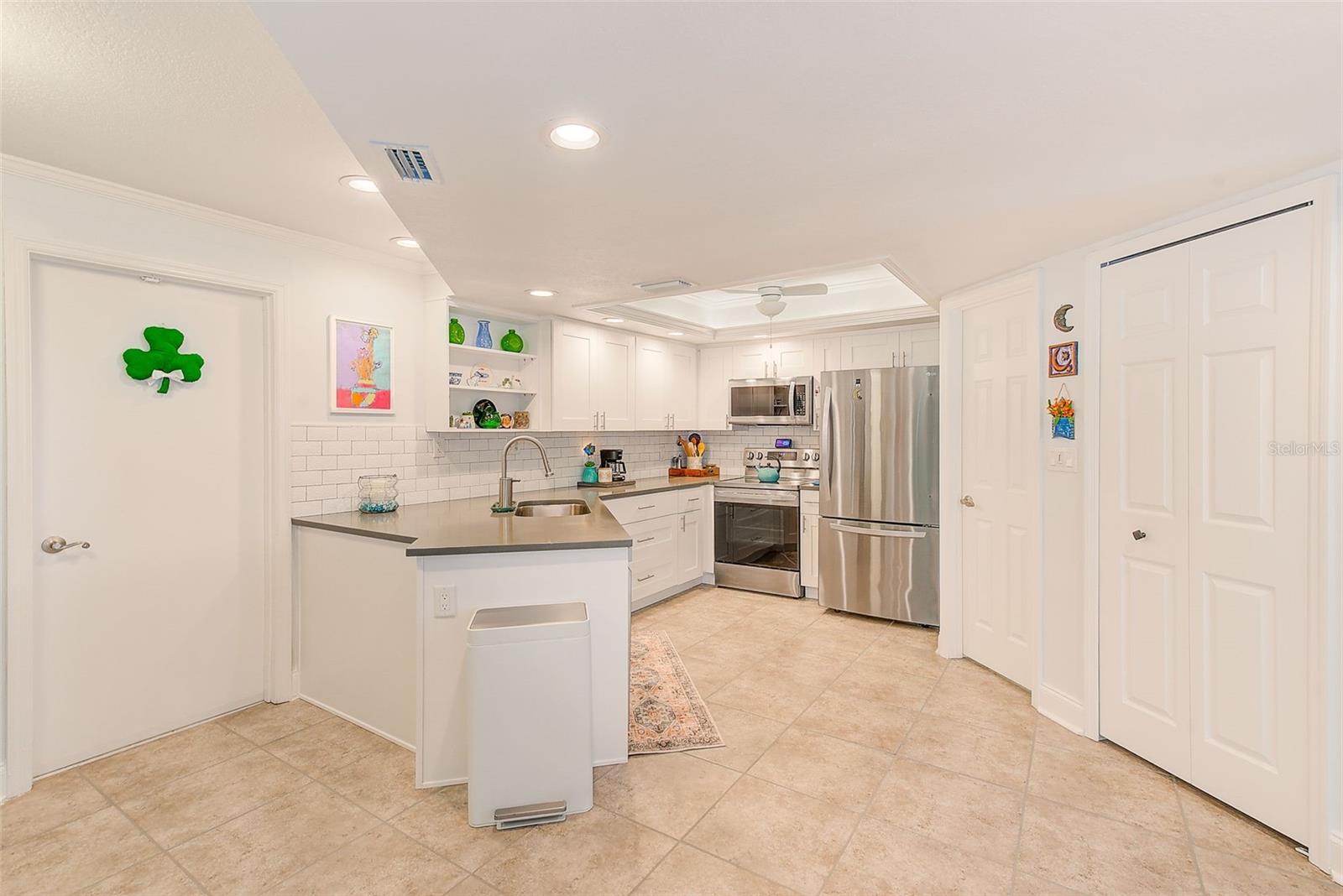 4212 MILL VALLEY CT, TAMPA, FL, 33618