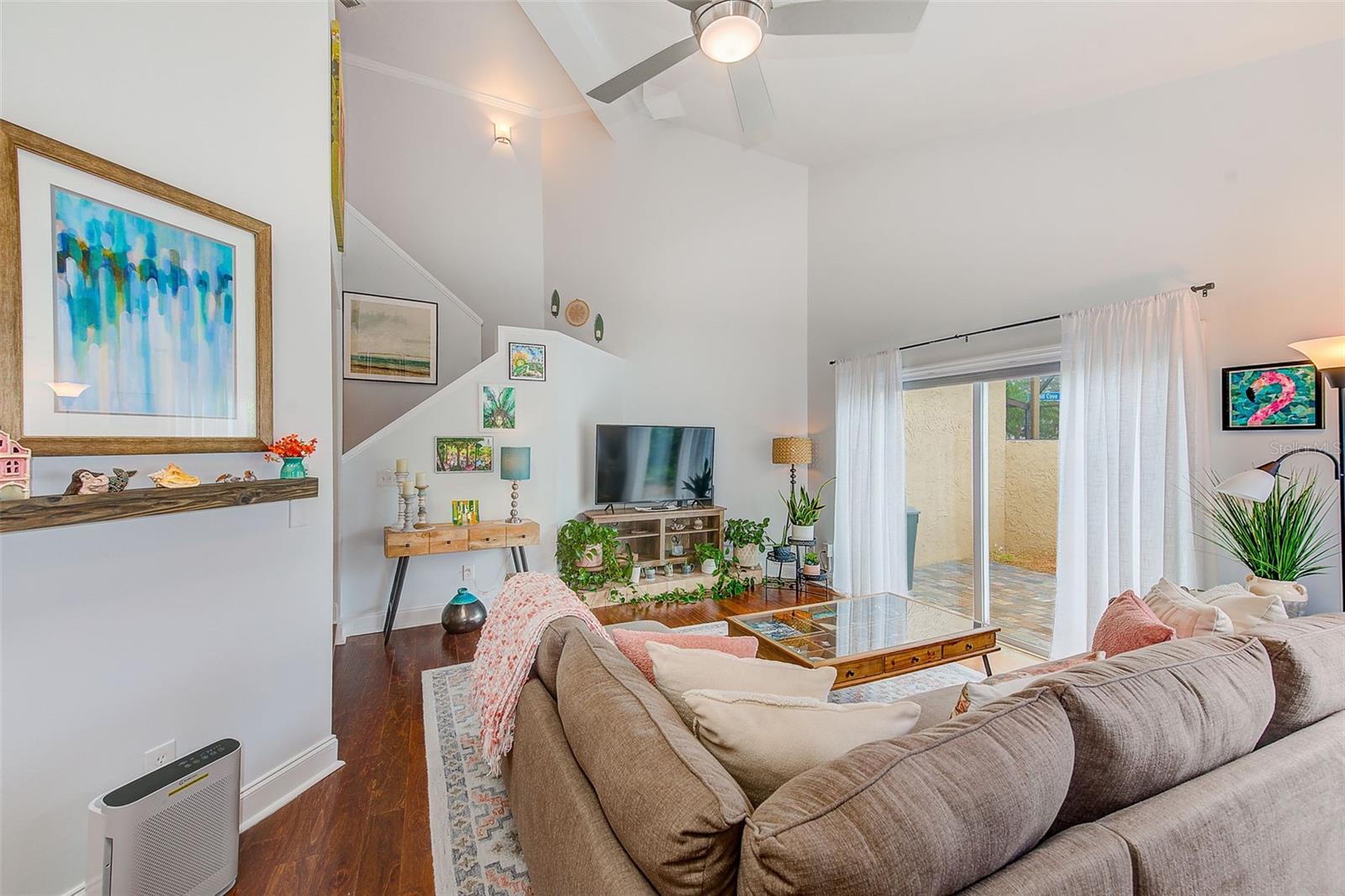 4212 MILL VALLEY CT, TAMPA, FL, 33618