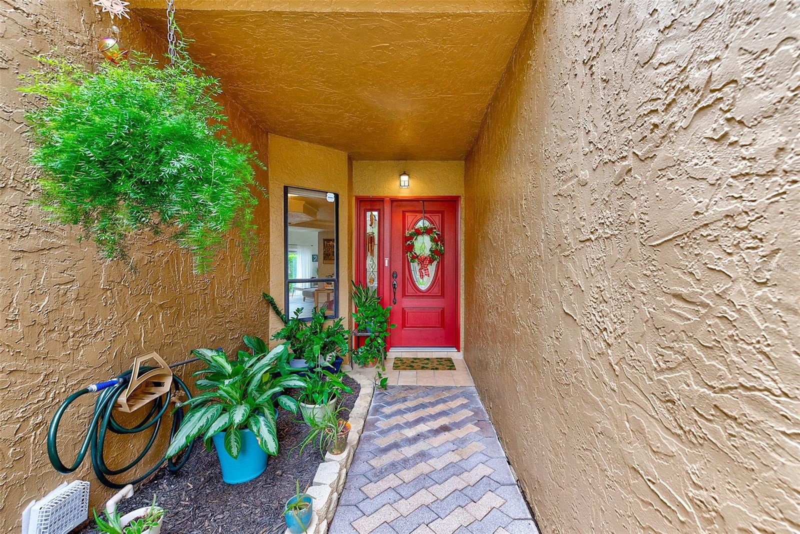 4212 MILL VALLEY CT, TAMPA, FL, 33618