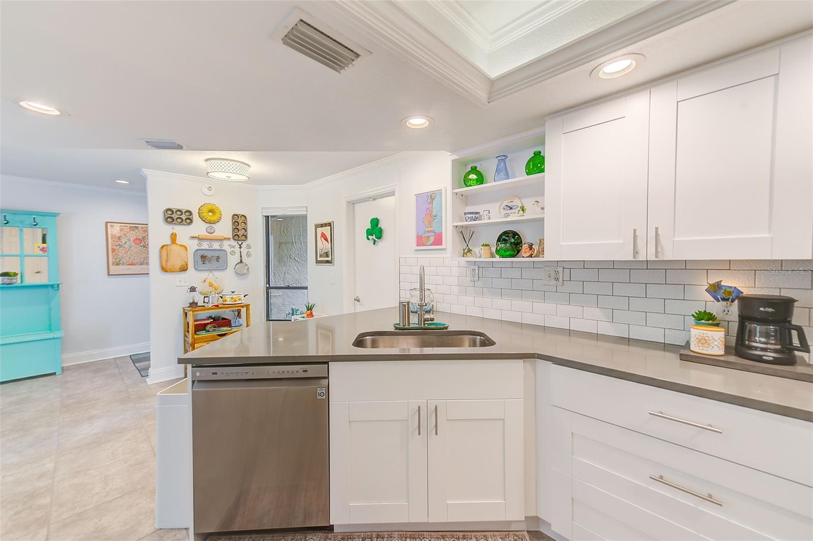 4212 MILL VALLEY CT, TAMPA, FL, 33618