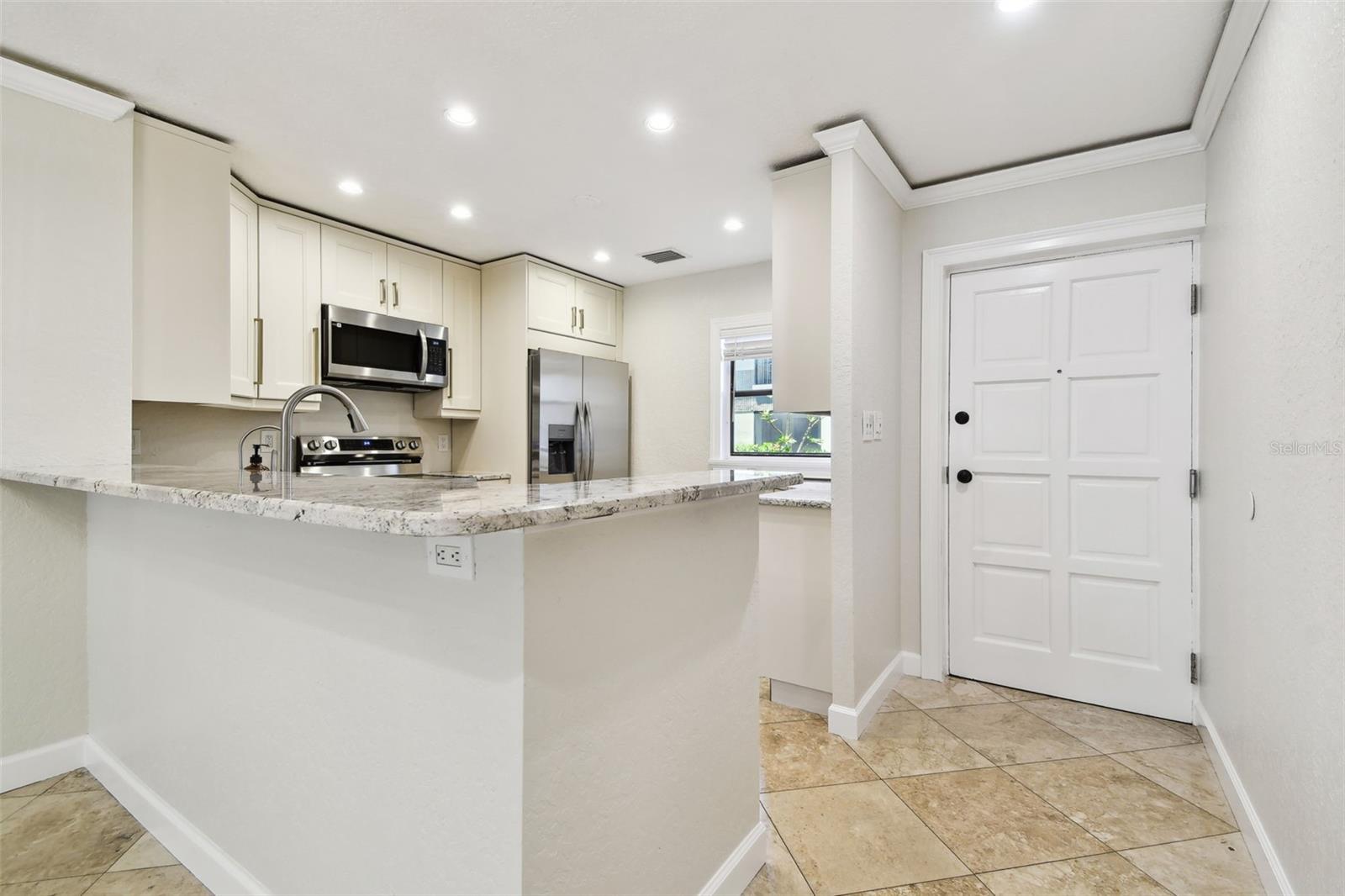 2650 COUNTRYSIDE BLVD #B-110, CLEARWATER, FL, 33761