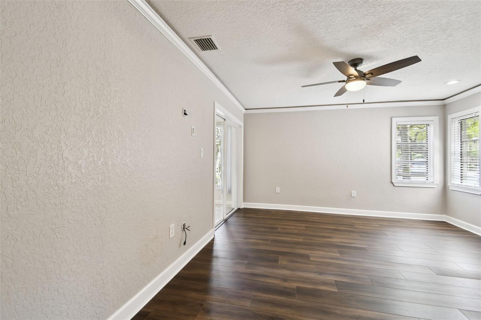 2650 COUNTRYSIDE BLVD #B-110, CLEARWATER, FL, 33761