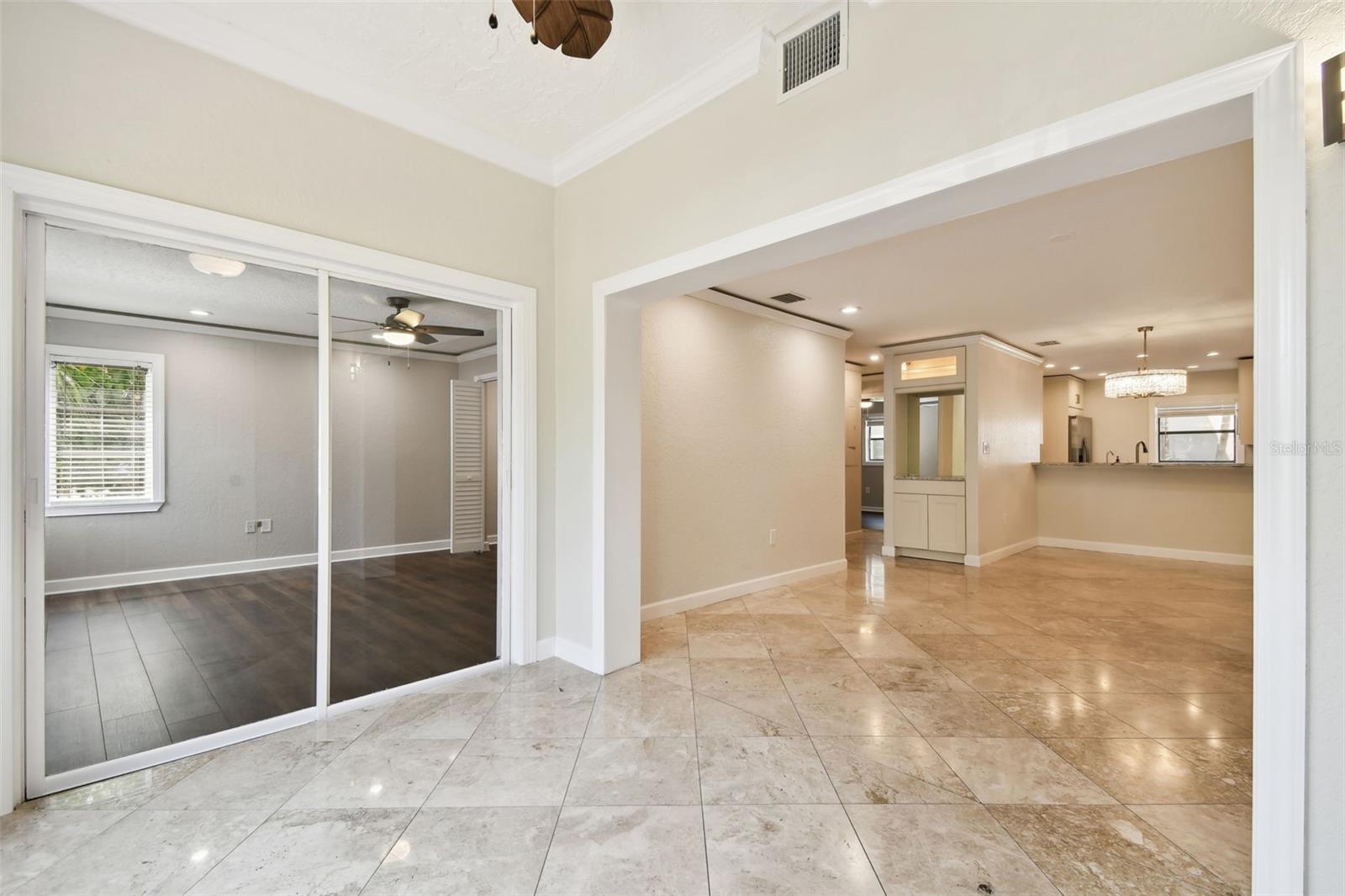 2650 COUNTRYSIDE BLVD #B-110, CLEARWATER, FL, 33761