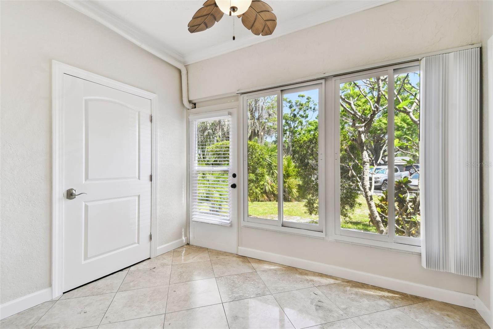 2650 COUNTRYSIDE BLVD #B-110, CLEARWATER, FL, 33761