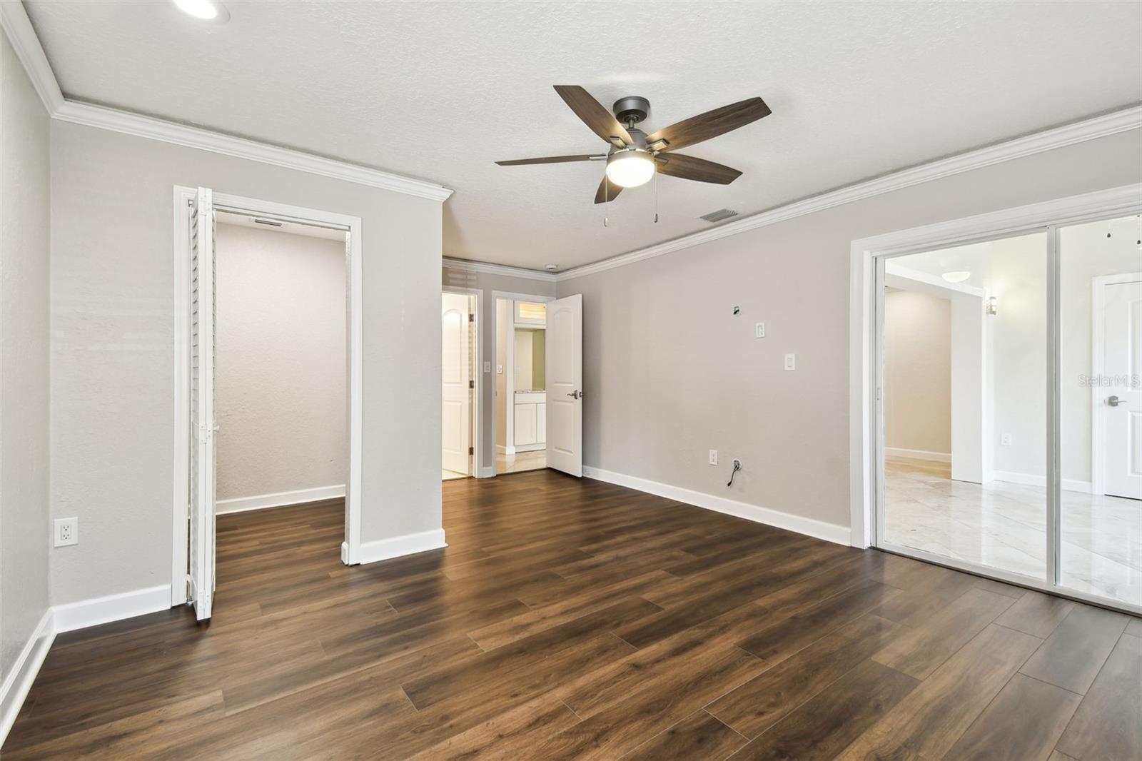 2650 COUNTRYSIDE BLVD #B-110, CLEARWATER, FL, 33761