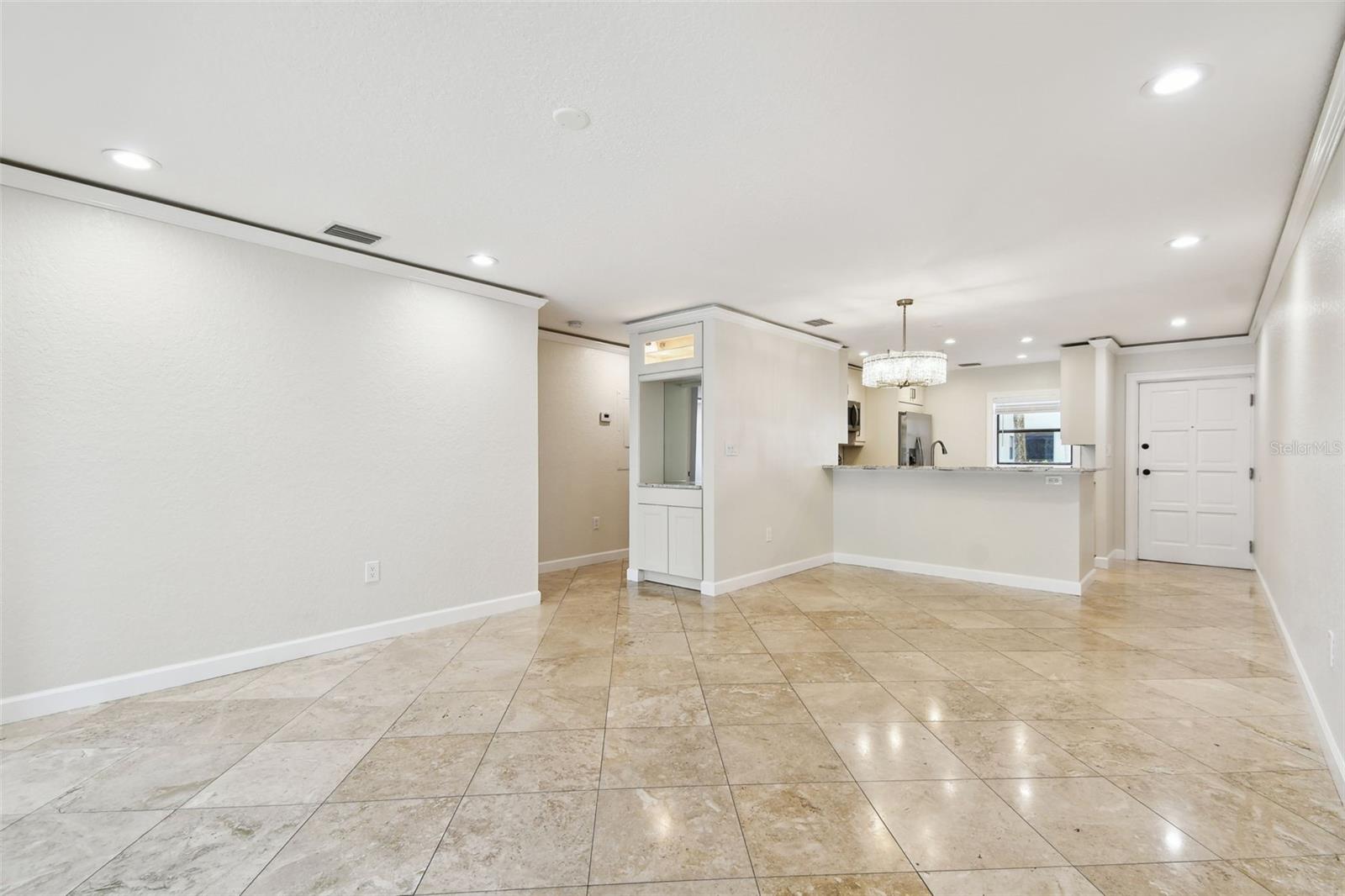 2650 COUNTRYSIDE BLVD #B-110, CLEARWATER, FL, 33761