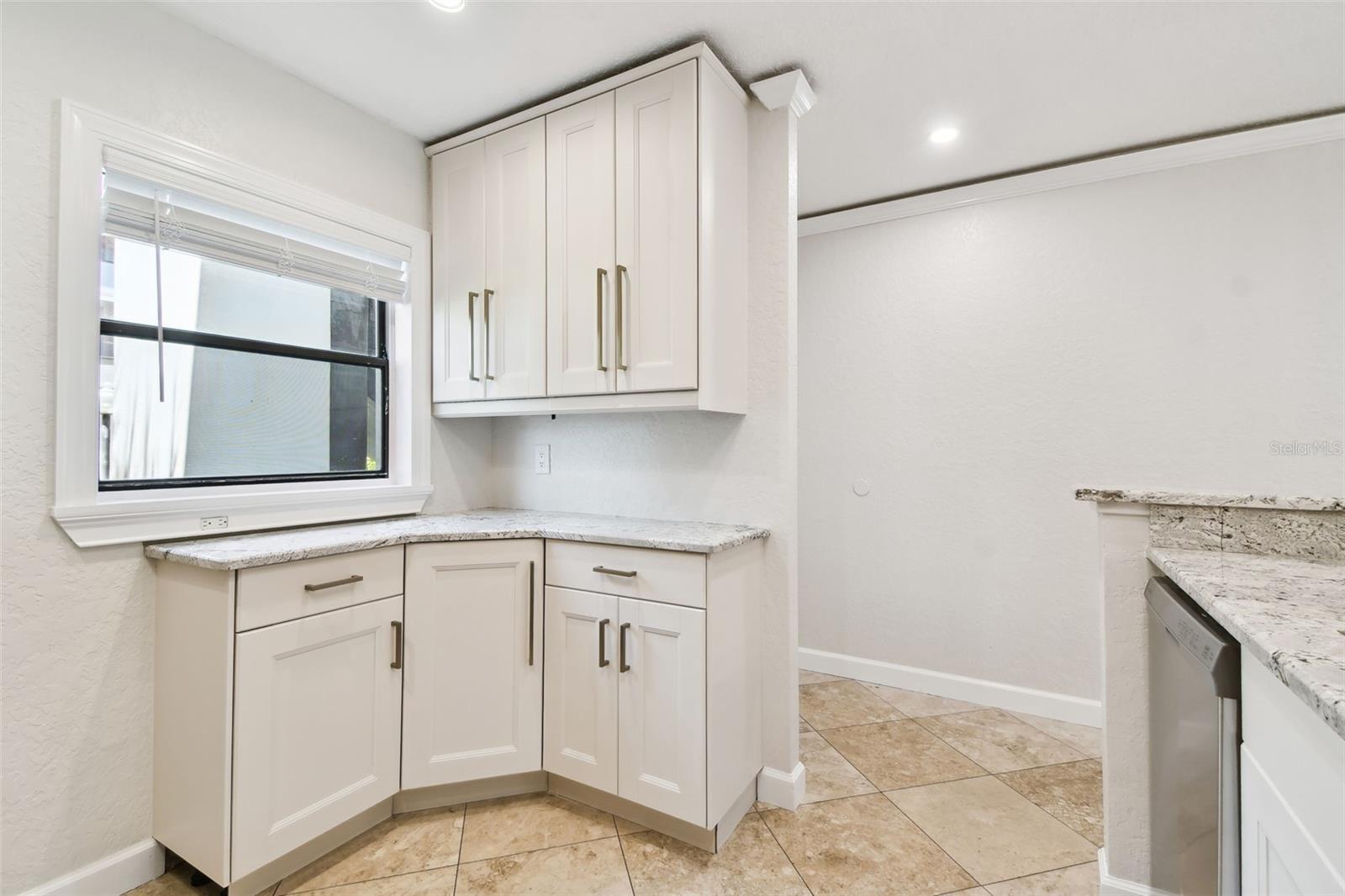 2650 COUNTRYSIDE BLVD #B-110, CLEARWATER, FL, 33761