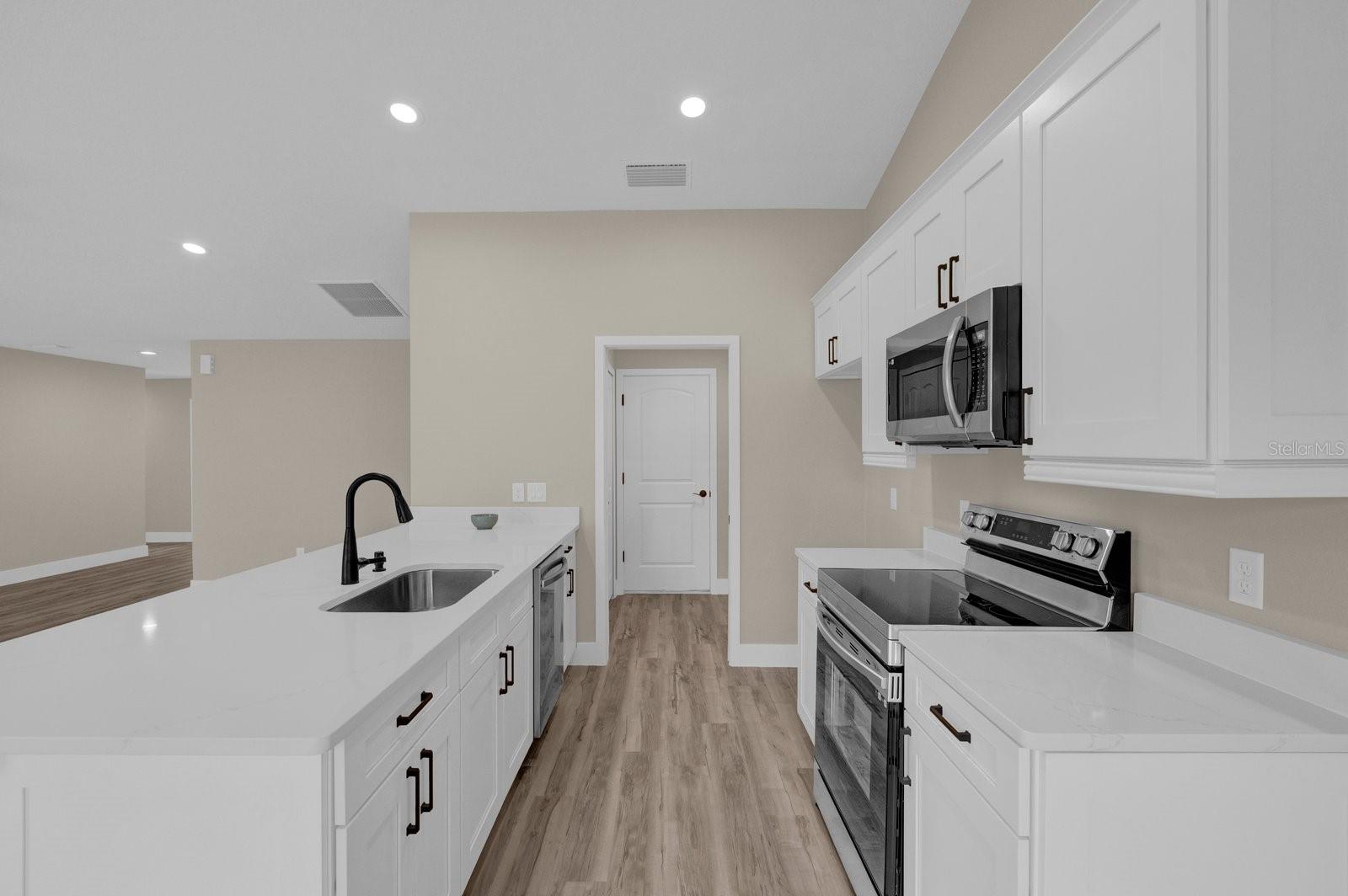 16380 SE 83RD CT, SUMMERFIELD, FL, 34491