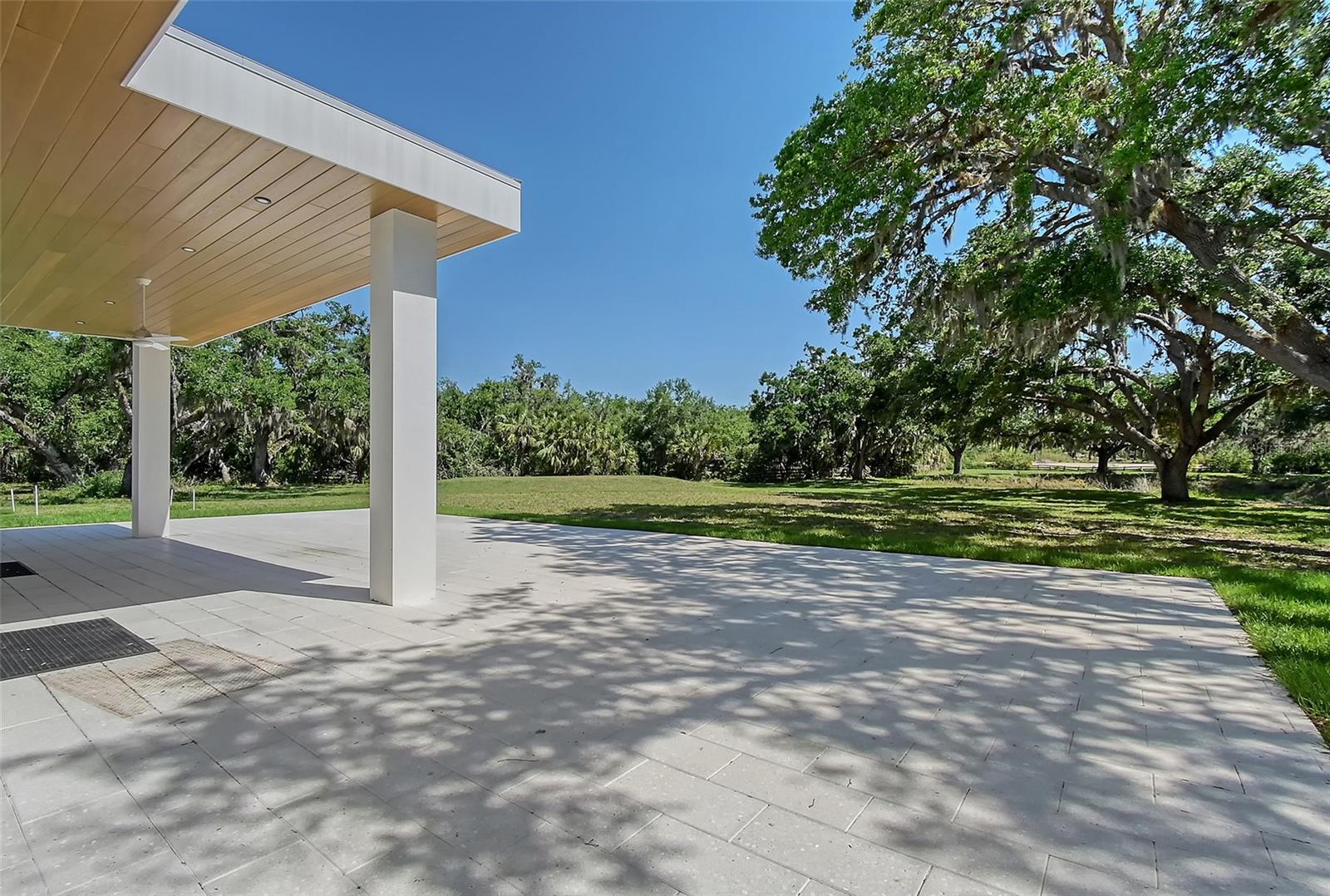 A4648172 Property Photo