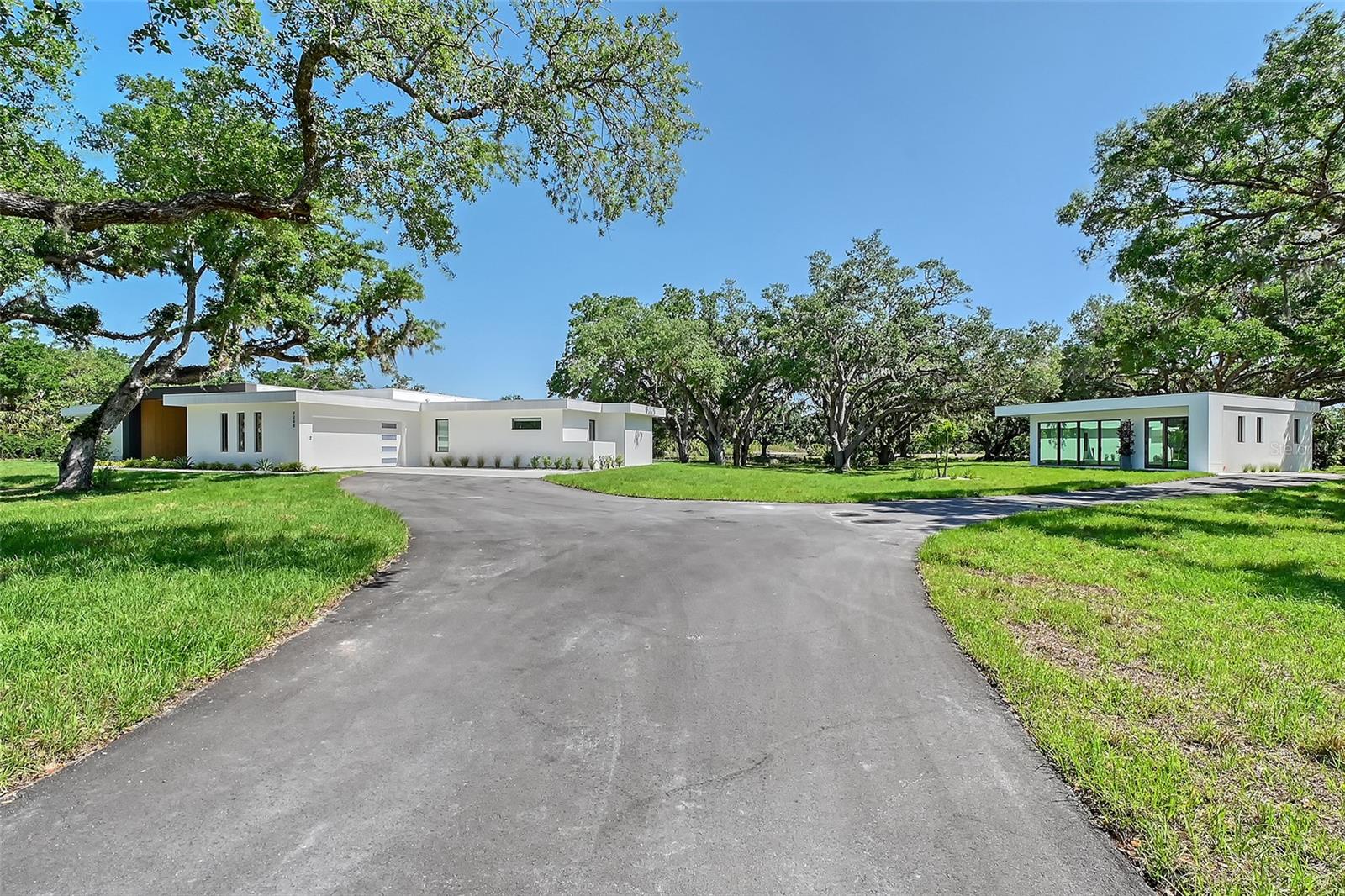 A4648172 Property Photo