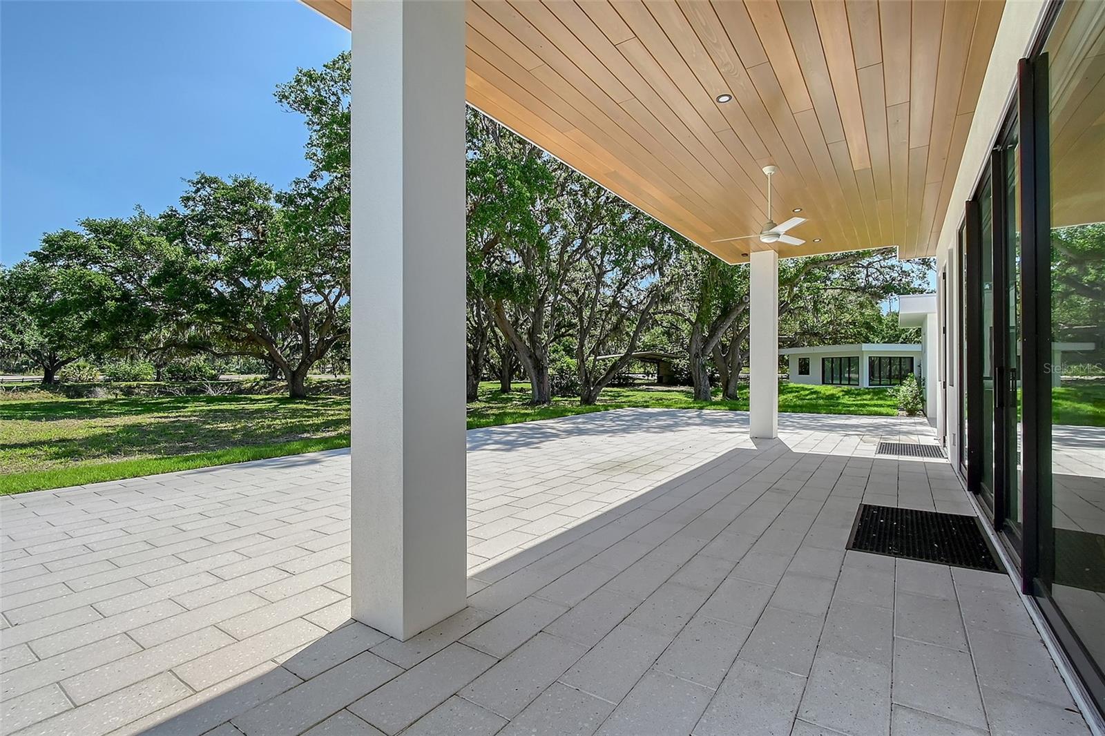 A4648172 Property Photo
