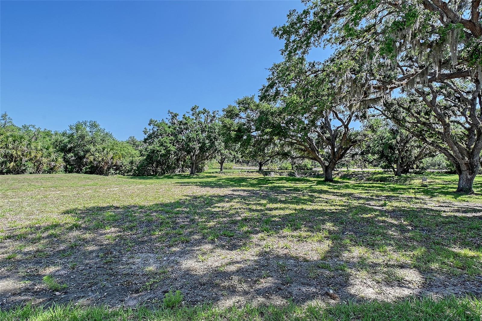 A4648172 Property Photo