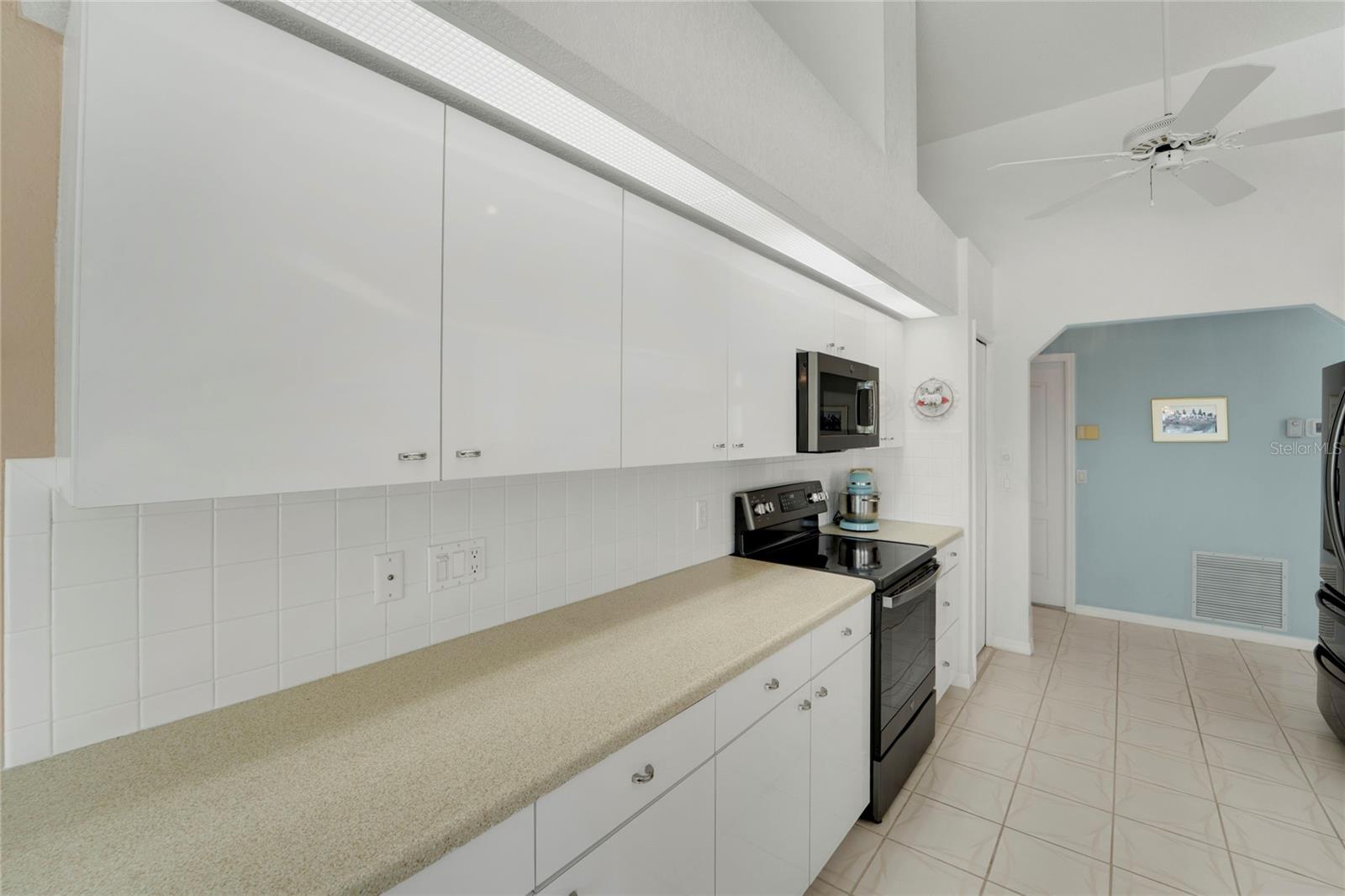 229 SPORTSMAN RD, ROTONDA WEST, FL, 33947