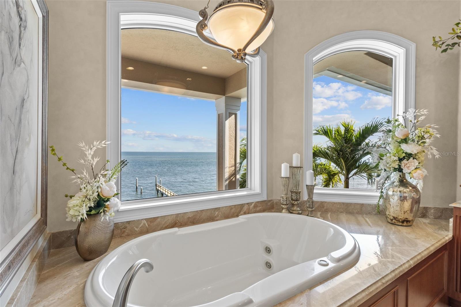 TB8372318 Property Photo