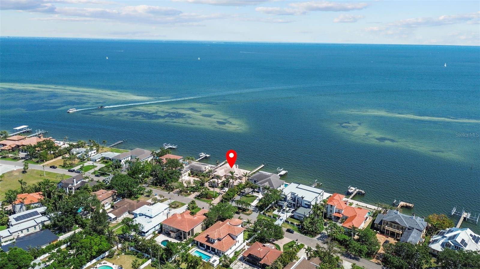 TB8372318 Property Photo