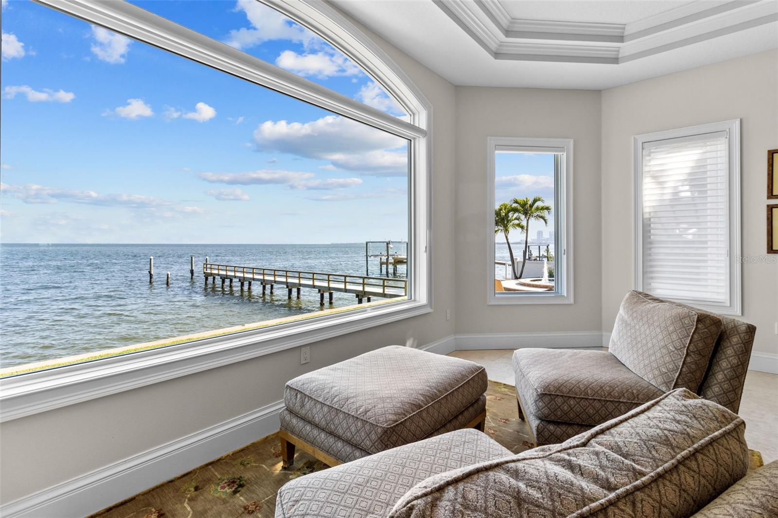 TB8372318 Property Photo