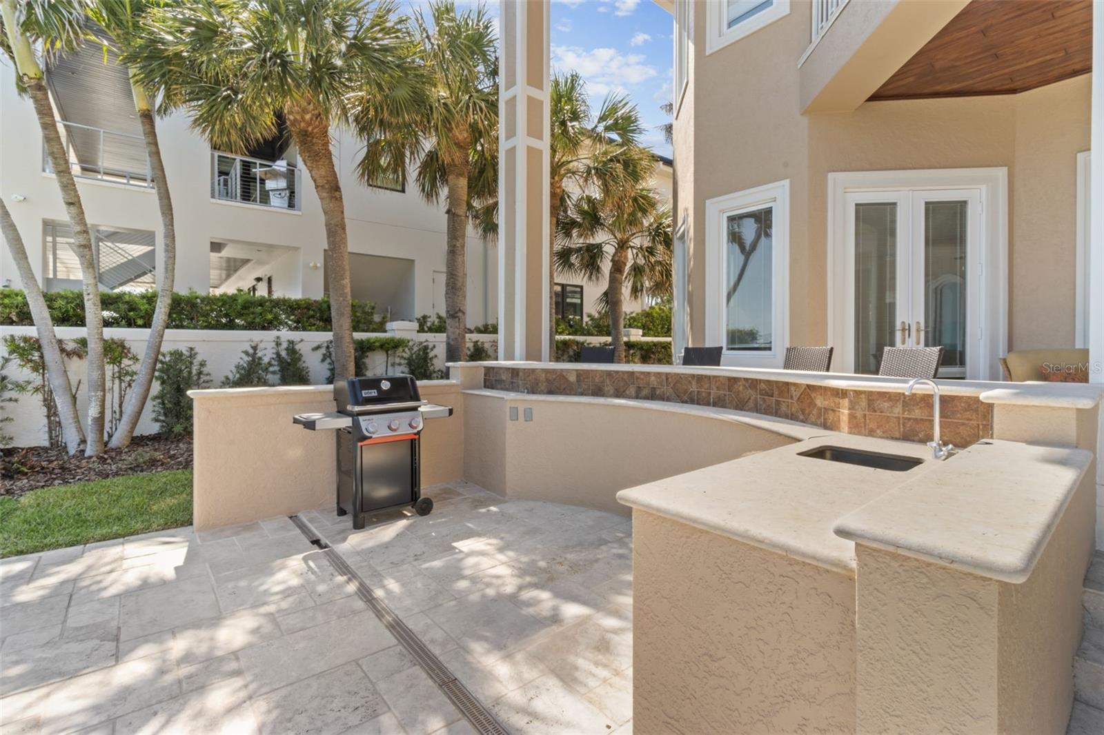 TB8372318 Property Photo