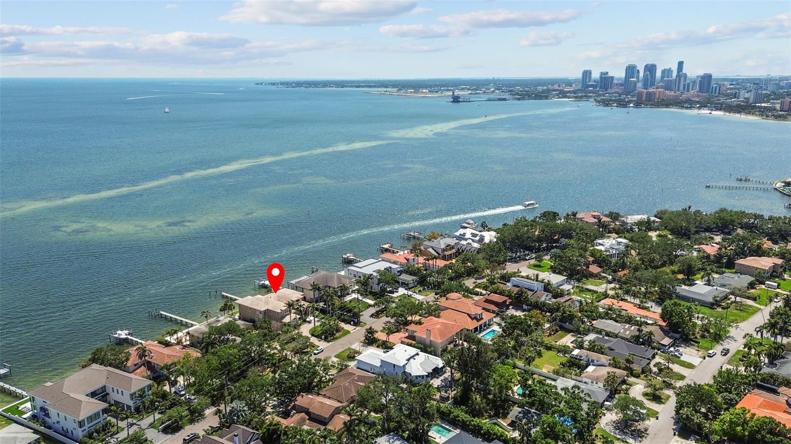 TB8372318 Property Photo