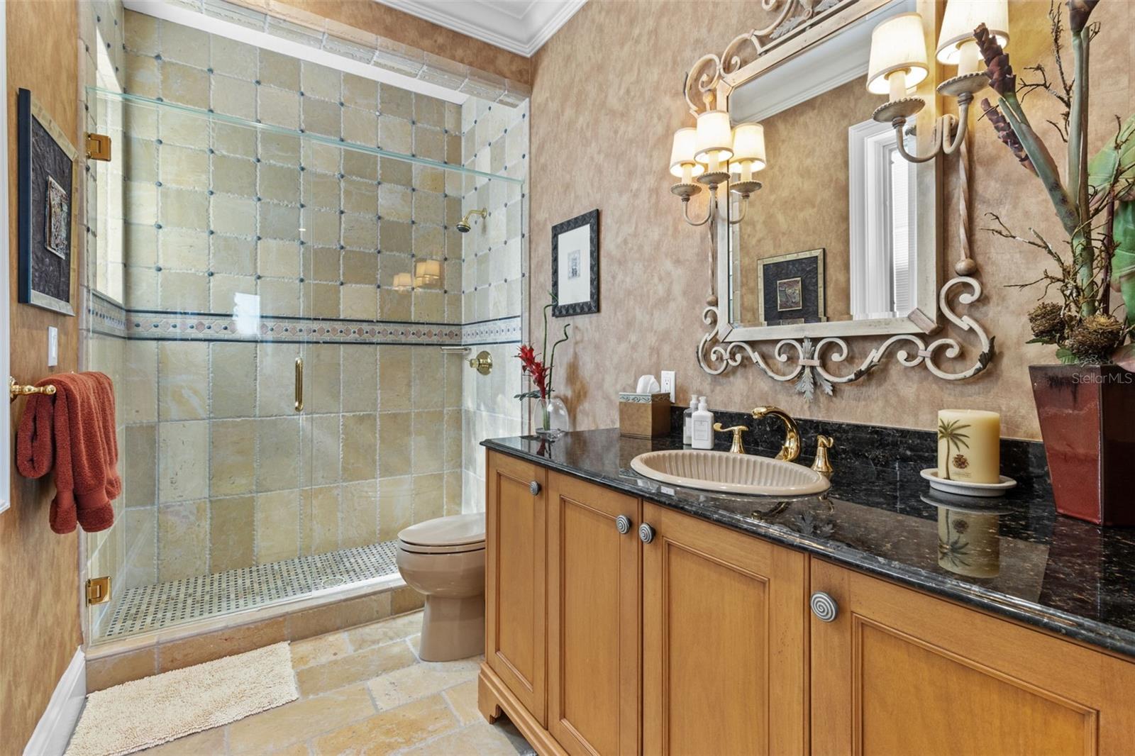 TB8372318 Property Photo