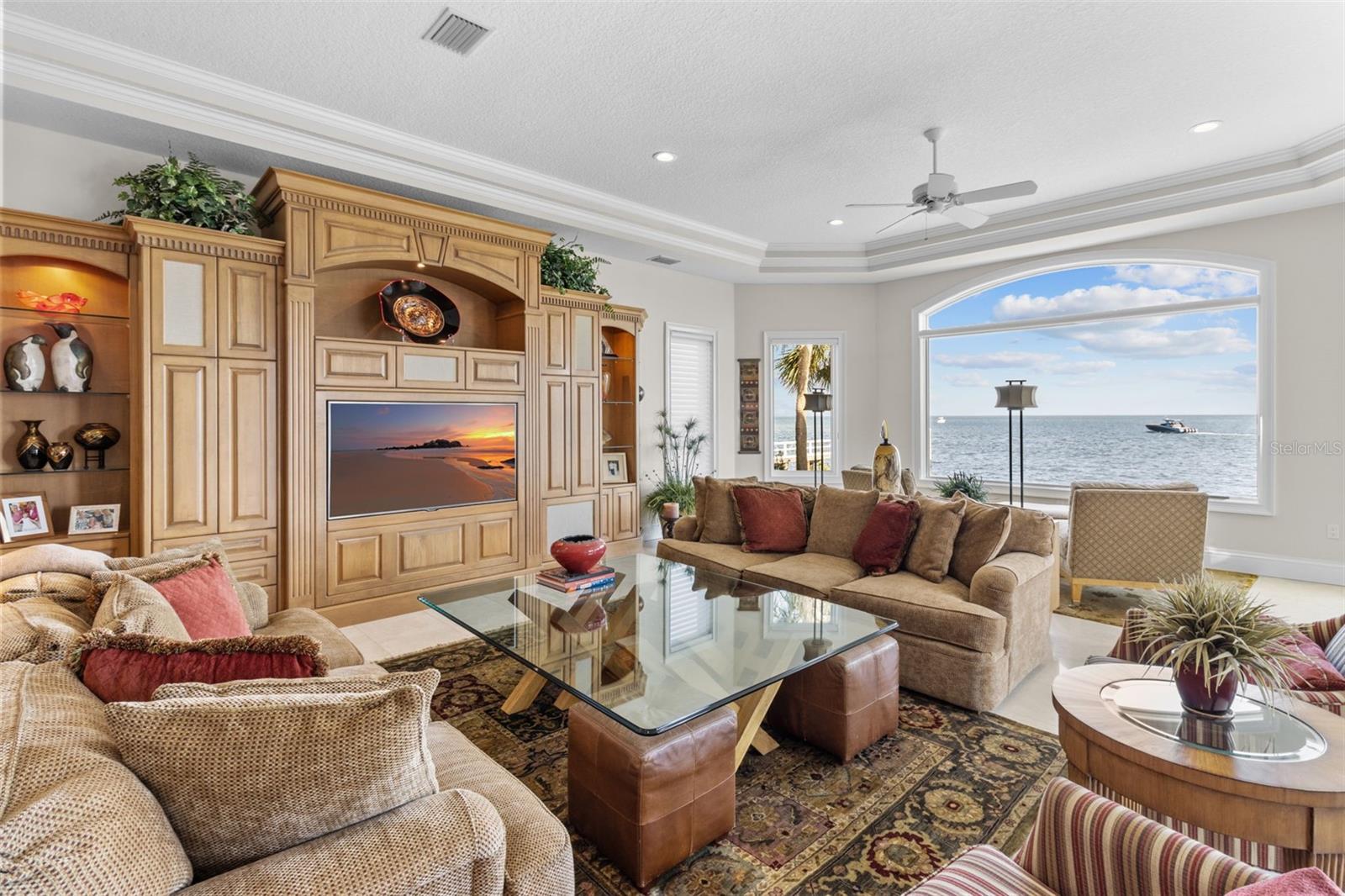 TB8372318 Property Photo