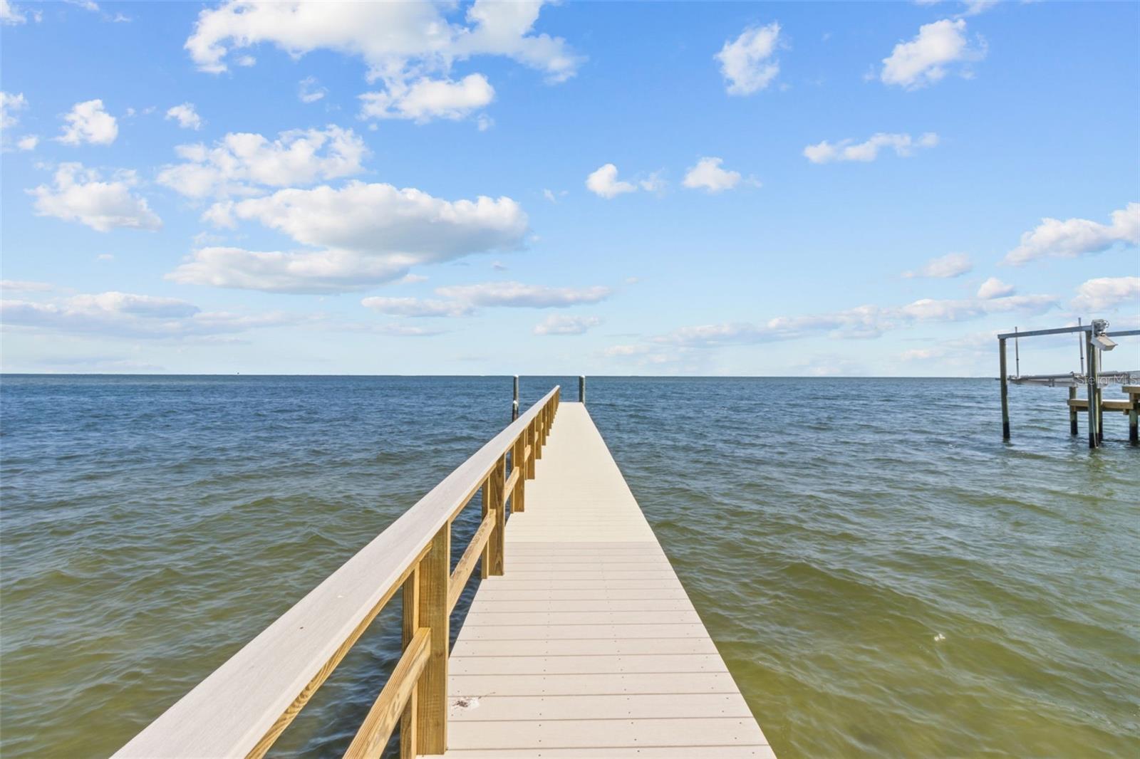 TB8372318 Property Photo