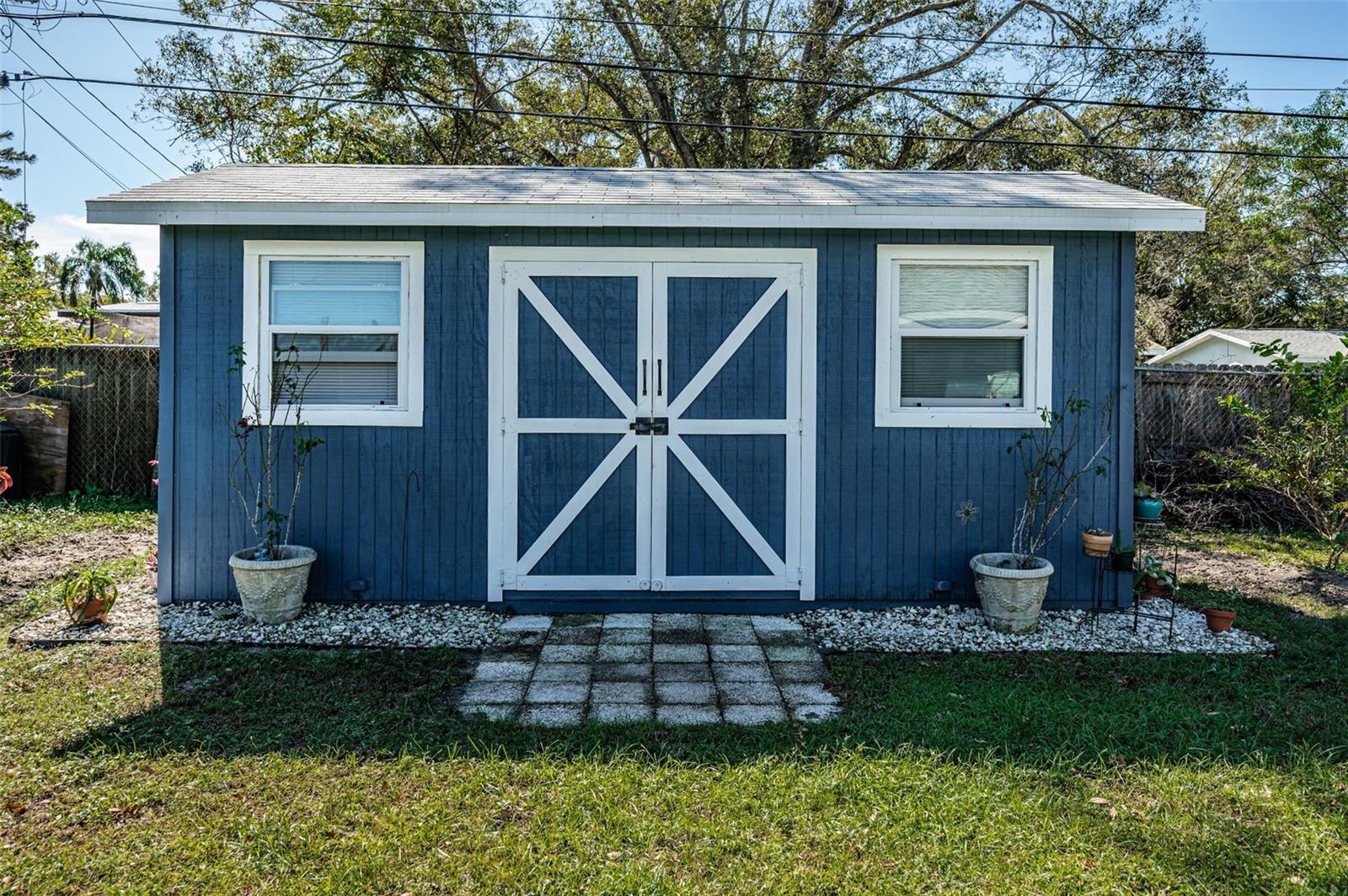 Man cave or she shed
