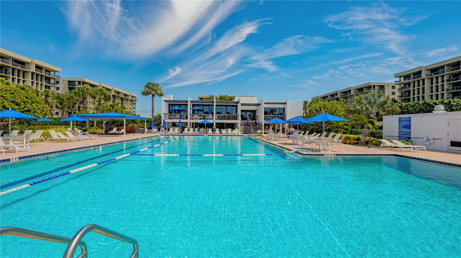 1055 GULF OF MEXICO DR #402, LONGBOAT KEY, FL, 34228
