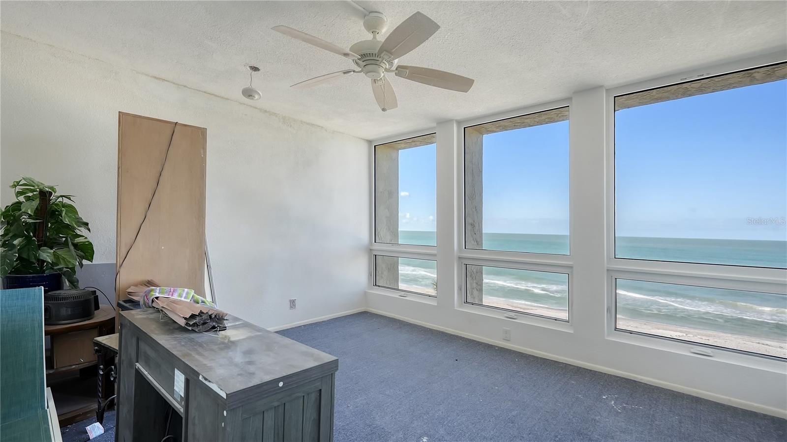 1055 GULF OF MEXICO DR #402, LONGBOAT KEY, FL, 34228