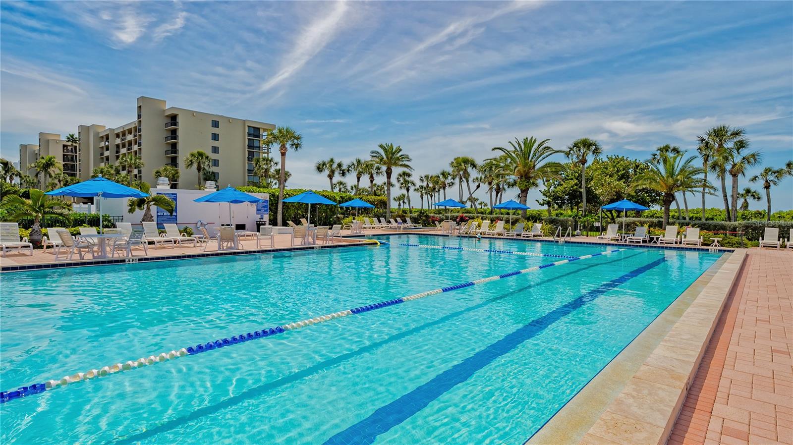 1055 GULF OF MEXICO DR #402, LONGBOAT KEY, FL, 34228