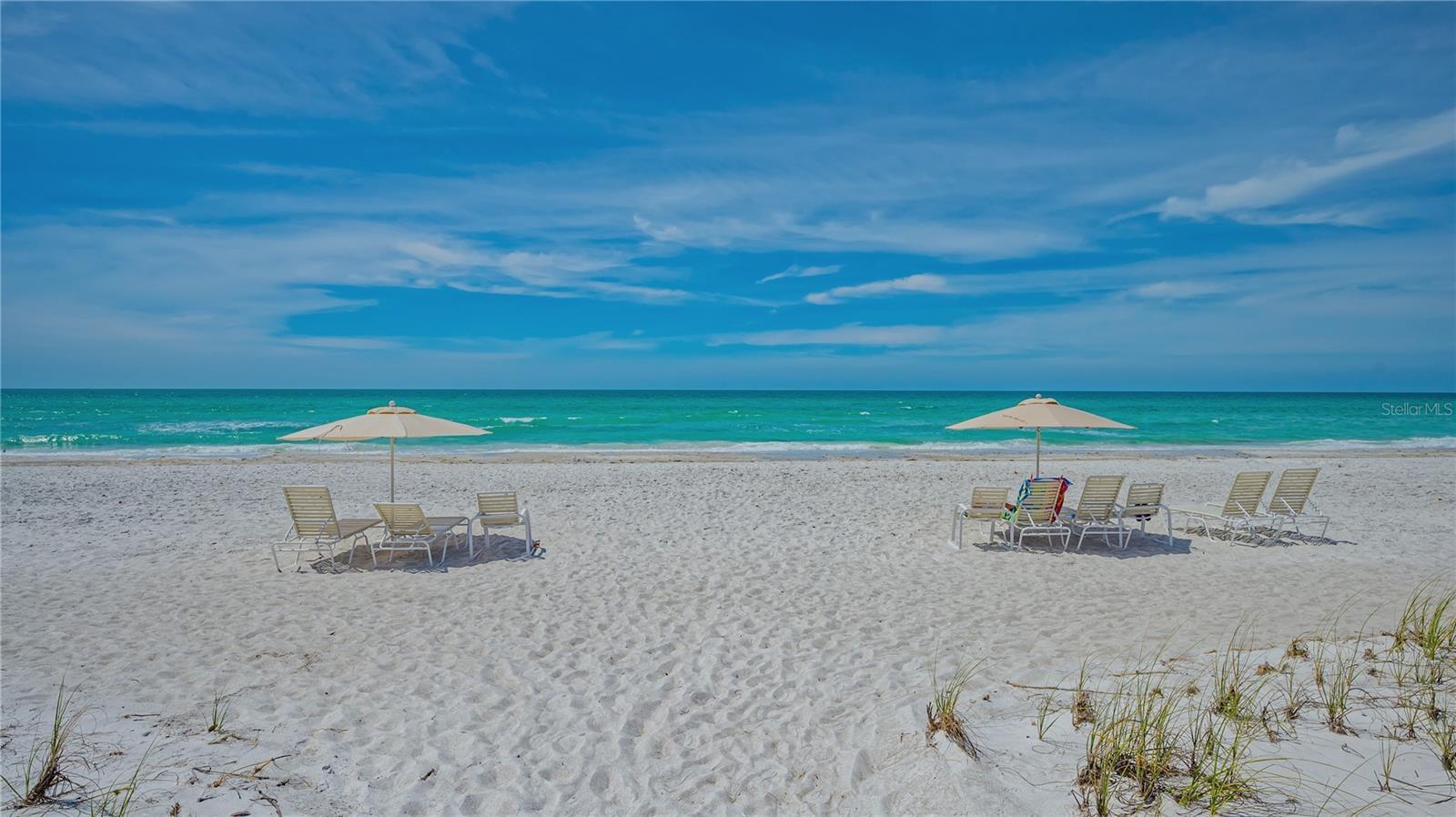 1055 GULF OF MEXICO DR #402, LONGBOAT KEY, FL, 34228