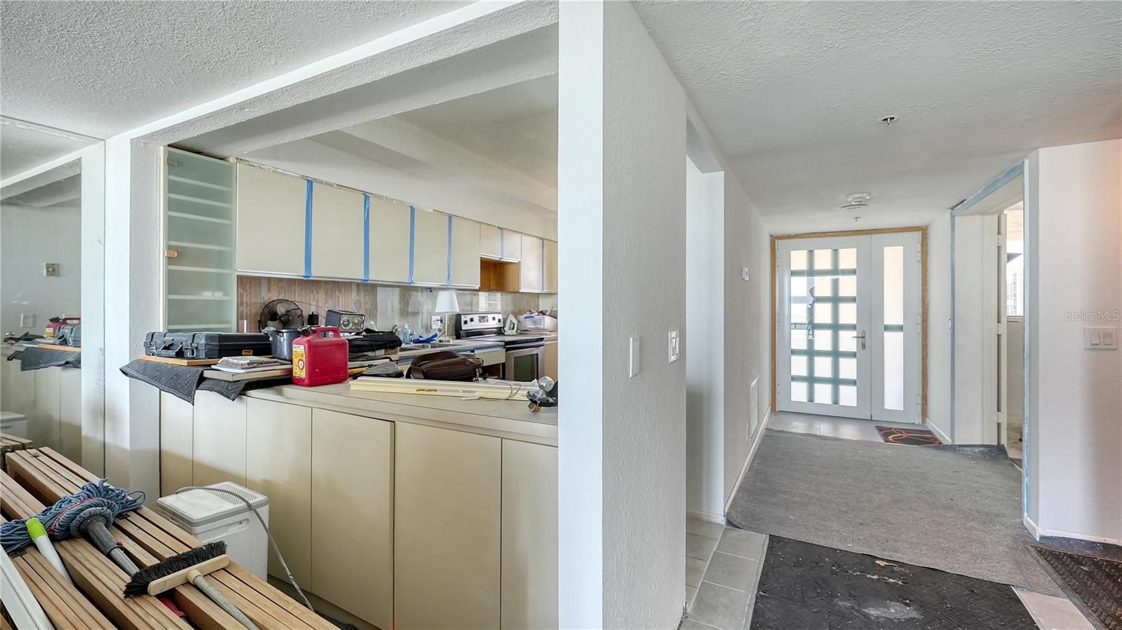 1055 GULF OF MEXICO DR #402, LONGBOAT KEY, FL, 34228