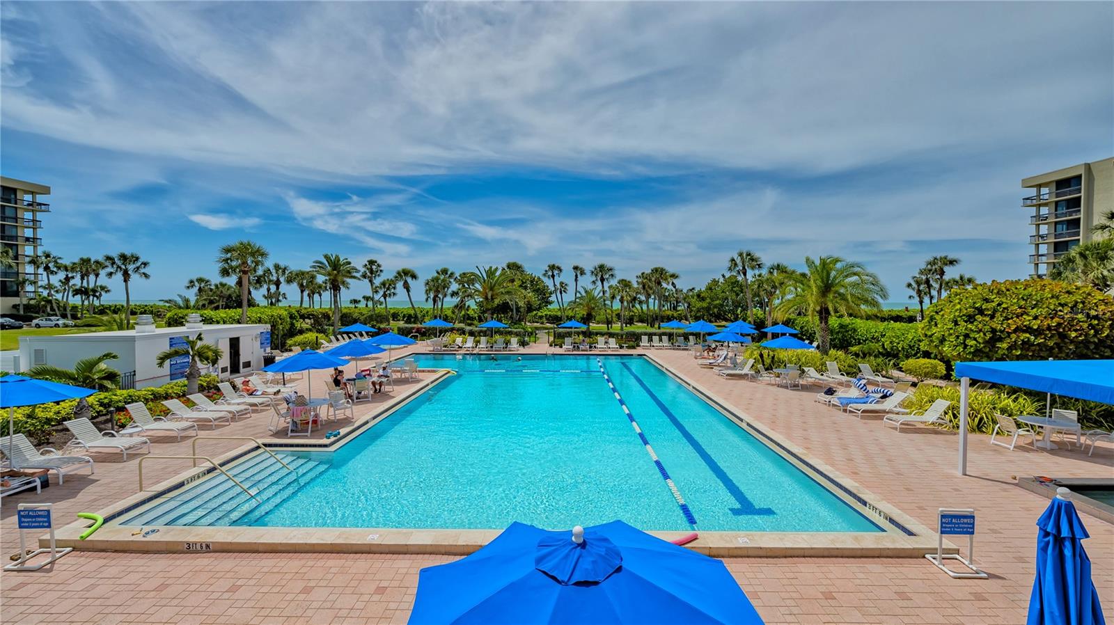 1055 GULF OF MEXICO DR #402, LONGBOAT KEY, FL, 34228