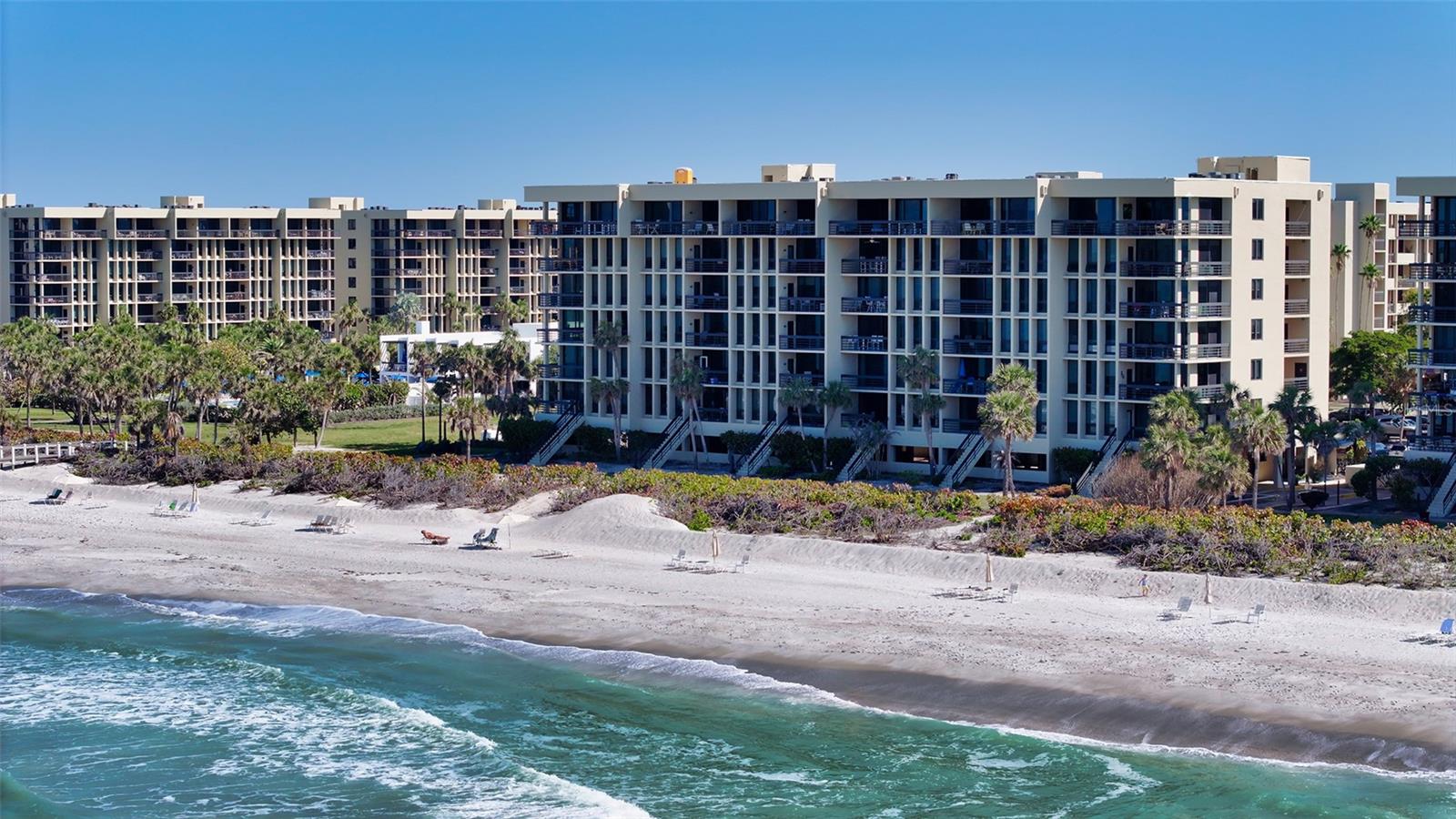 1055 GULF OF MEXICO DR #402, LONGBOAT KEY, FL, 34228