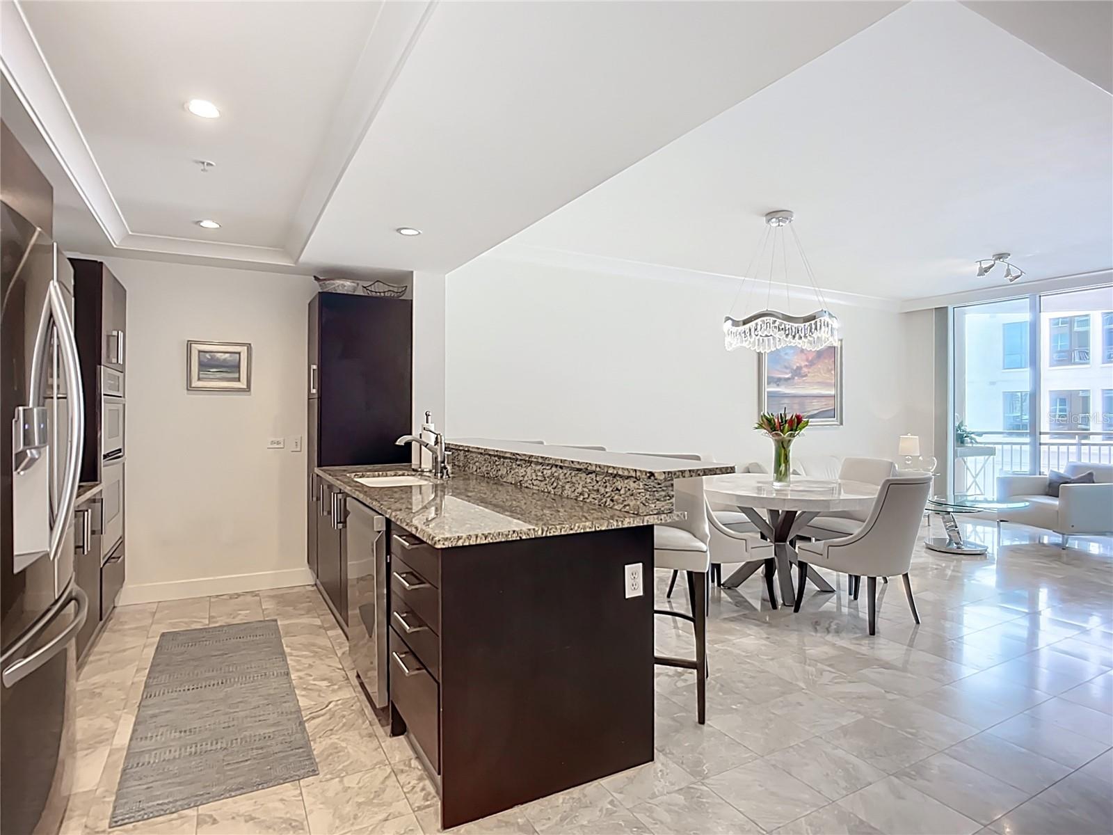 A4648201 Property Photo