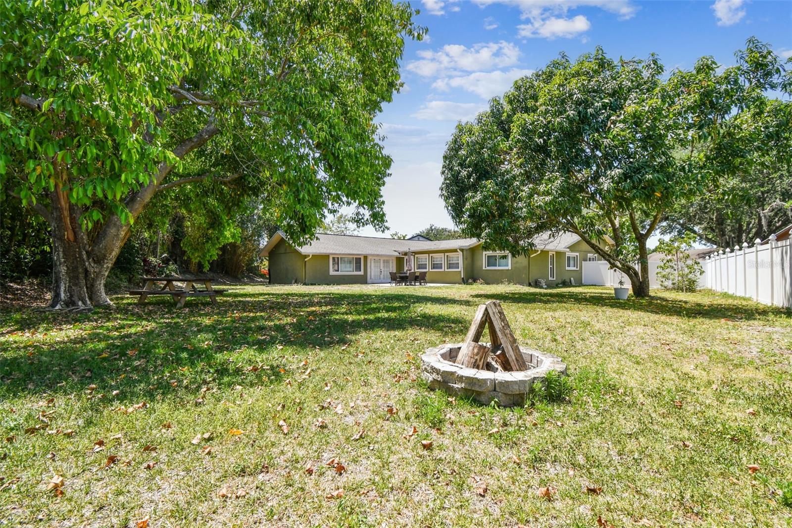 4161 ROLLING SPRINGS DR, TAMPA, FL, 33624