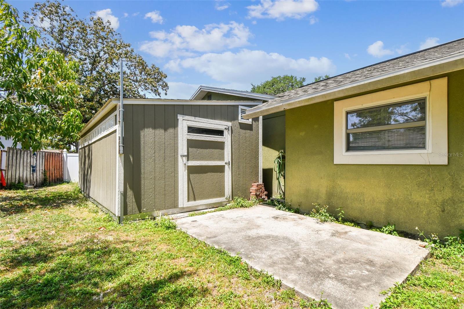 4161 ROLLING SPRINGS DR, TAMPA, FL, 33624