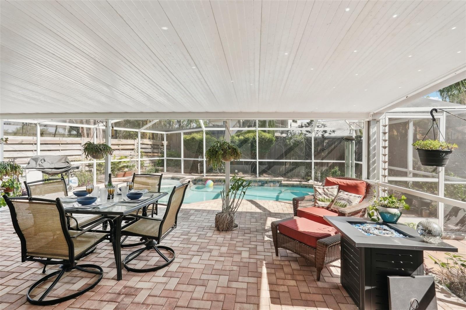 5728 WHISTLEWOOD CIR, SARASOTA, FL, 34232