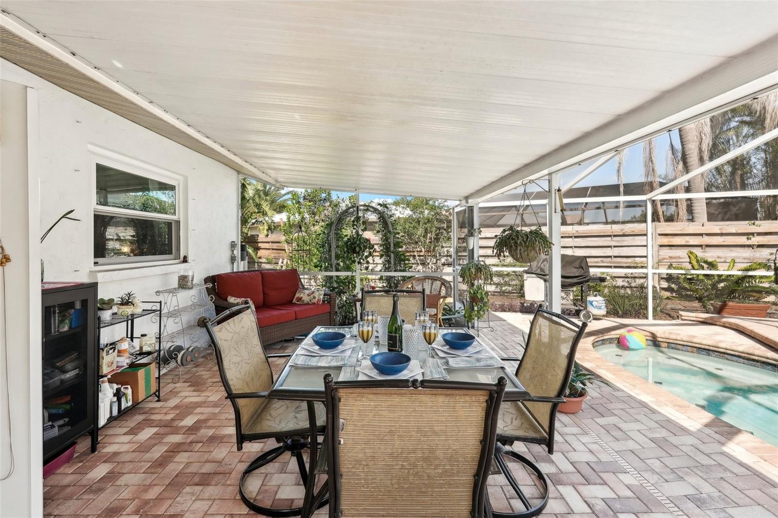 5728 WHISTLEWOOD CIR, SARASOTA, FL, 34232