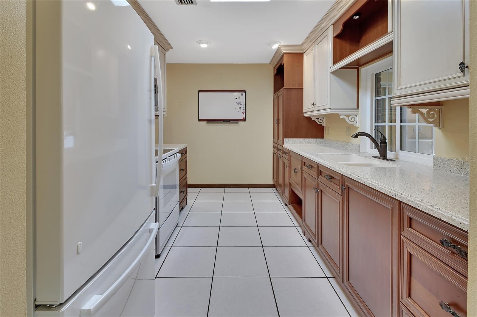 1105 BURGOYNE RD, DELAND, FL, 32720