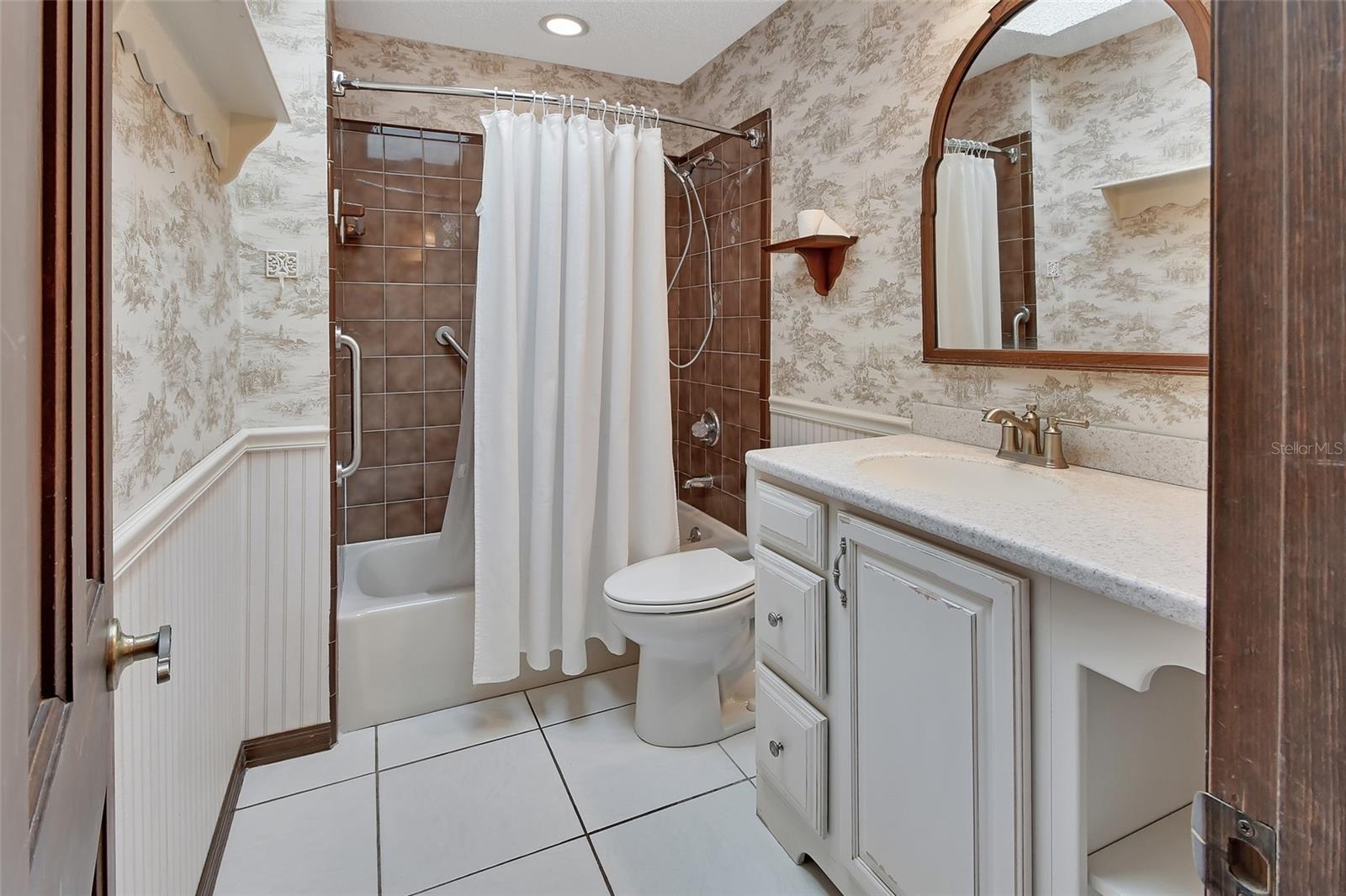 1105 BURGOYNE RD, DELAND, FL, 32720