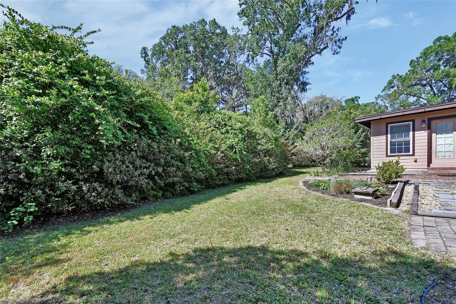 1105 BURGOYNE RD, DELAND, FL, 32720