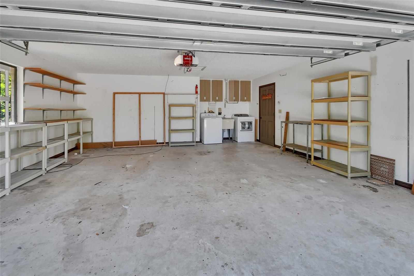 1105 BURGOYNE RD, DELAND, FL, 32720