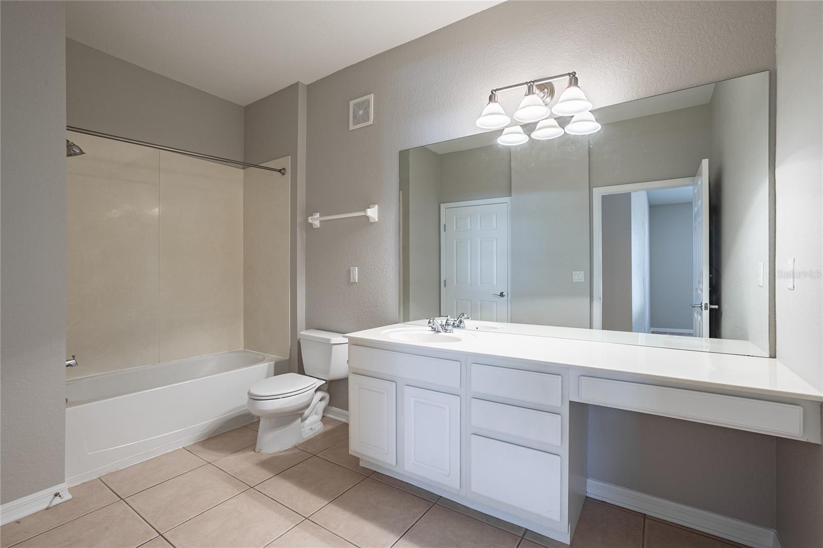 1355 VENEZIA CT #204, DAVENPORT, FL, 33896