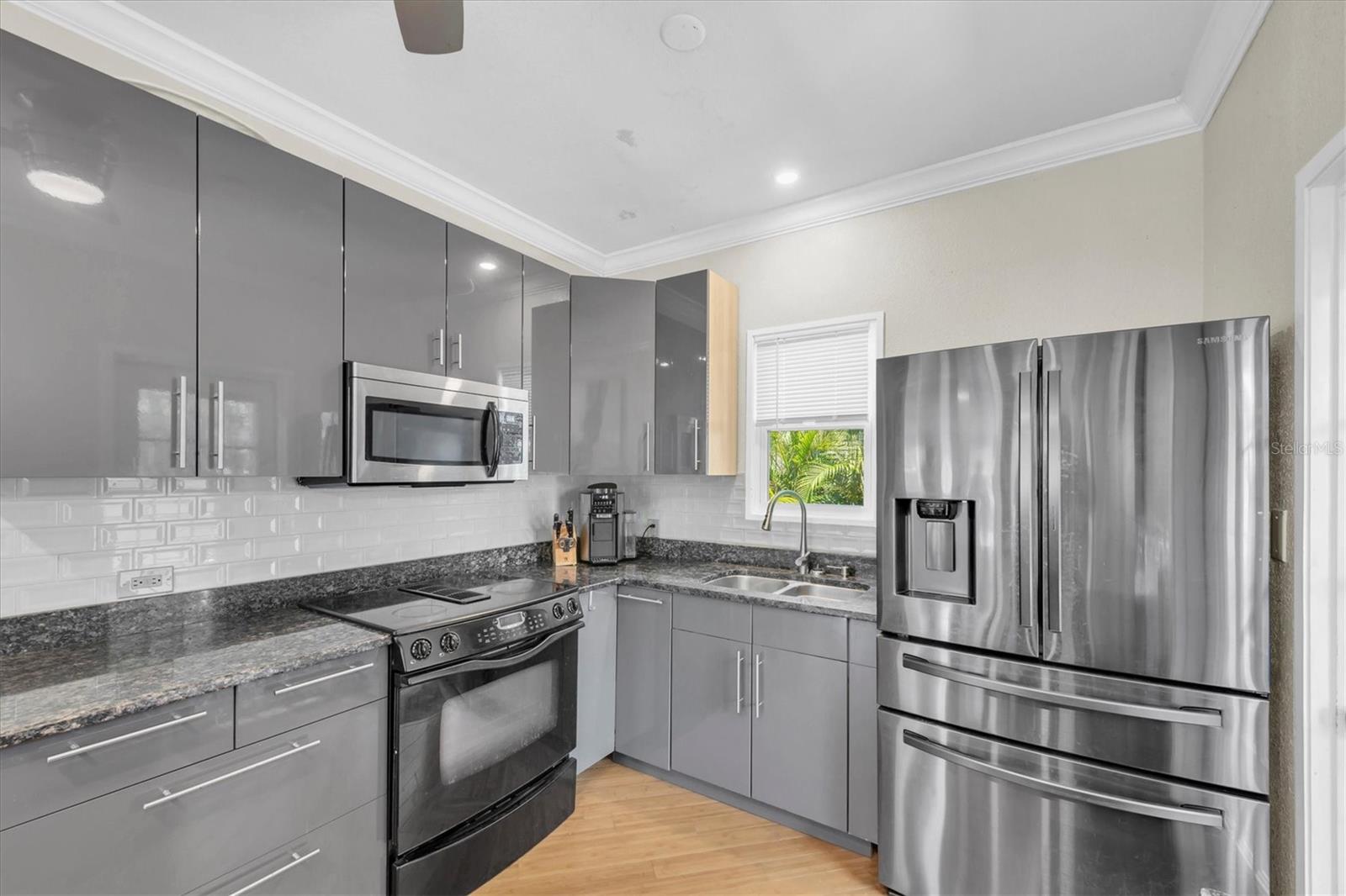 1225 27TH ST N, ST PETERSBURG, FL, 33713