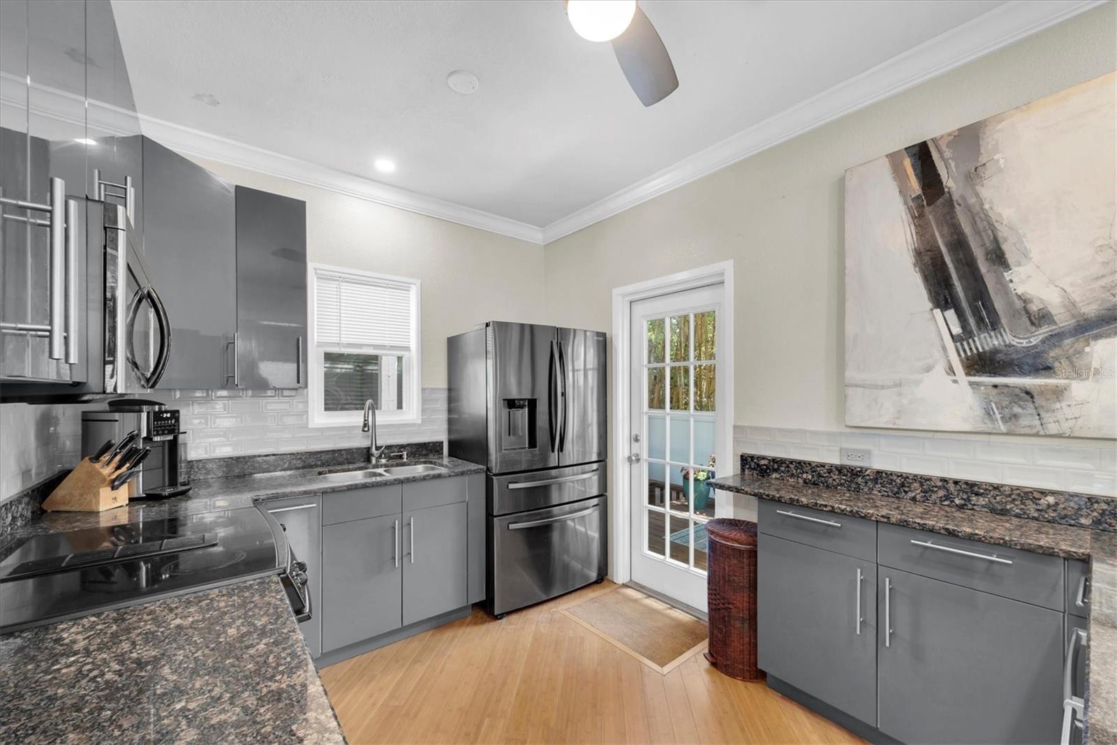 1225 27TH ST N, ST PETERSBURG, FL, 33713